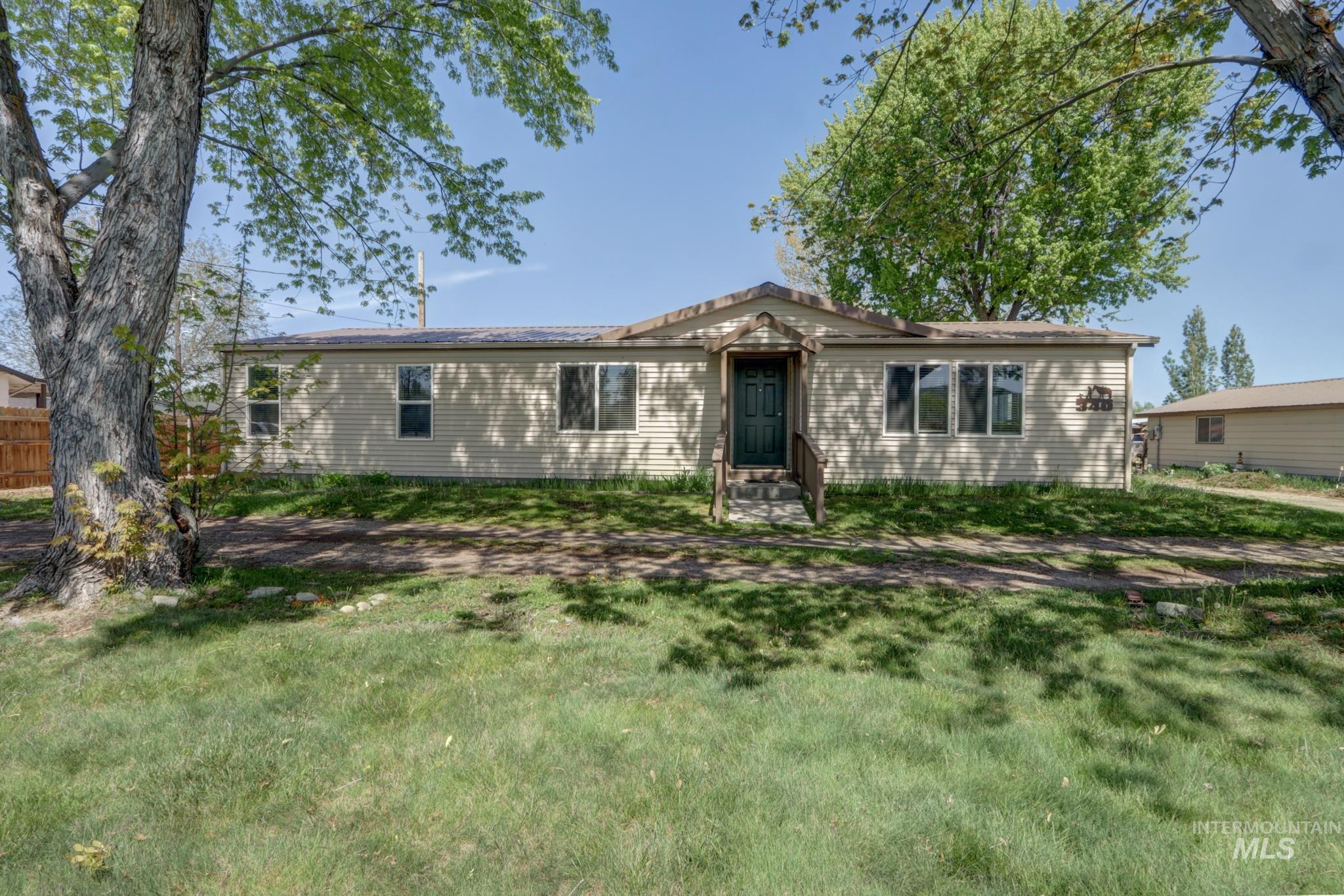338, 340, & TBD W Hwy 52, Emmett, Idaho 83617, 6 Bedrooms, 4 Bathrooms, Residential For Sale, Price $1,249,500,MLS 98983053