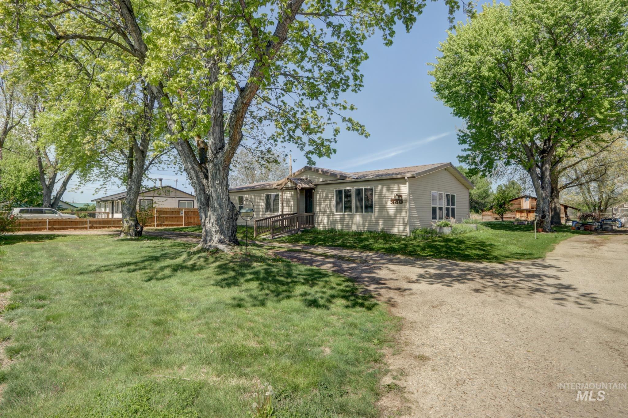 338, 340, & TBD W Hwy 52, Emmett, Idaho 83617, 6 Bedrooms, 4 Bathrooms, Residential For Sale, Price $1,249,500,MLS 98983053