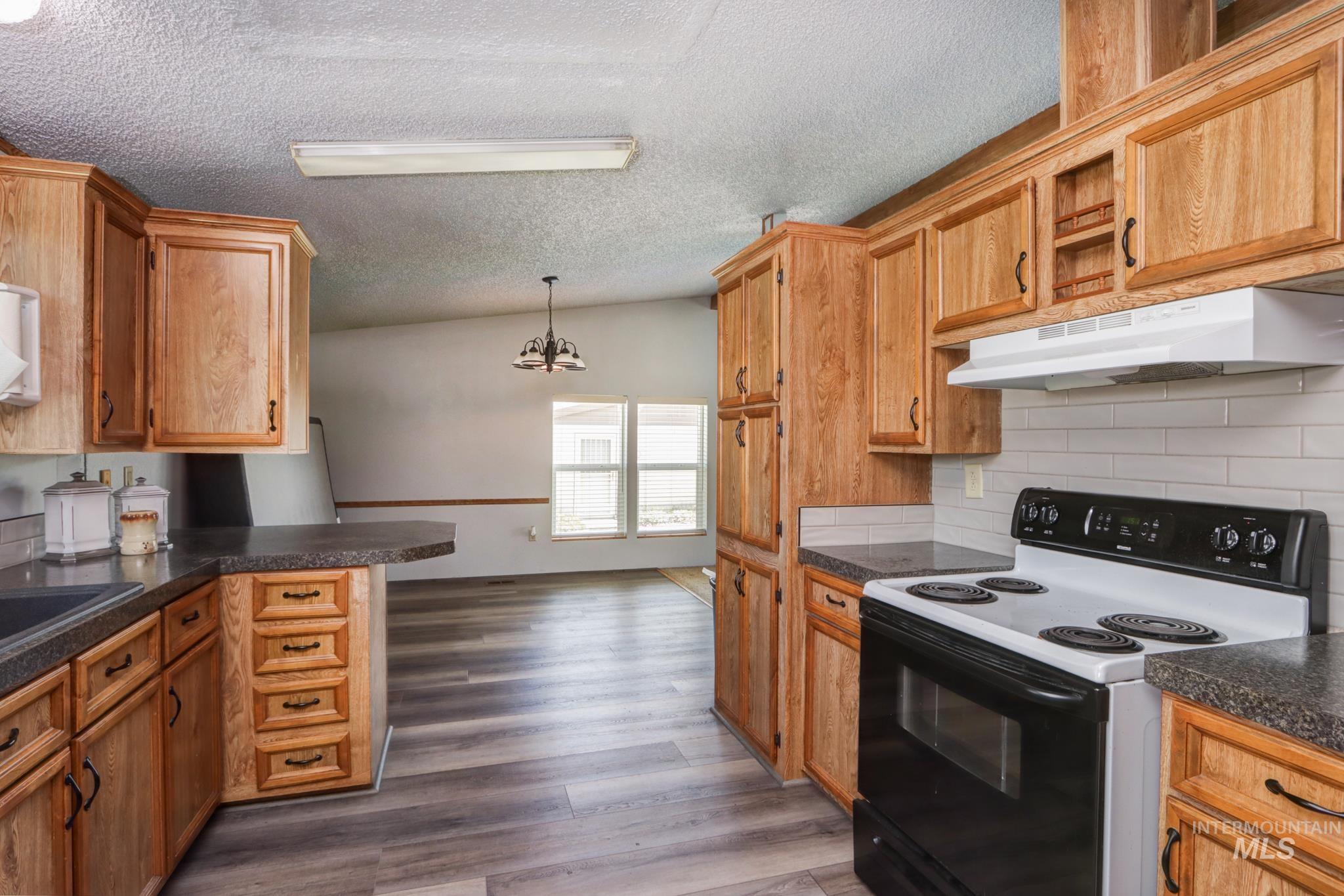 338, 340, & TBD W Hwy 52, Emmett, Idaho 83617, 6 Bedrooms, 4 Bathrooms, Residential For Sale, Price $1,249,500,MLS 98983053