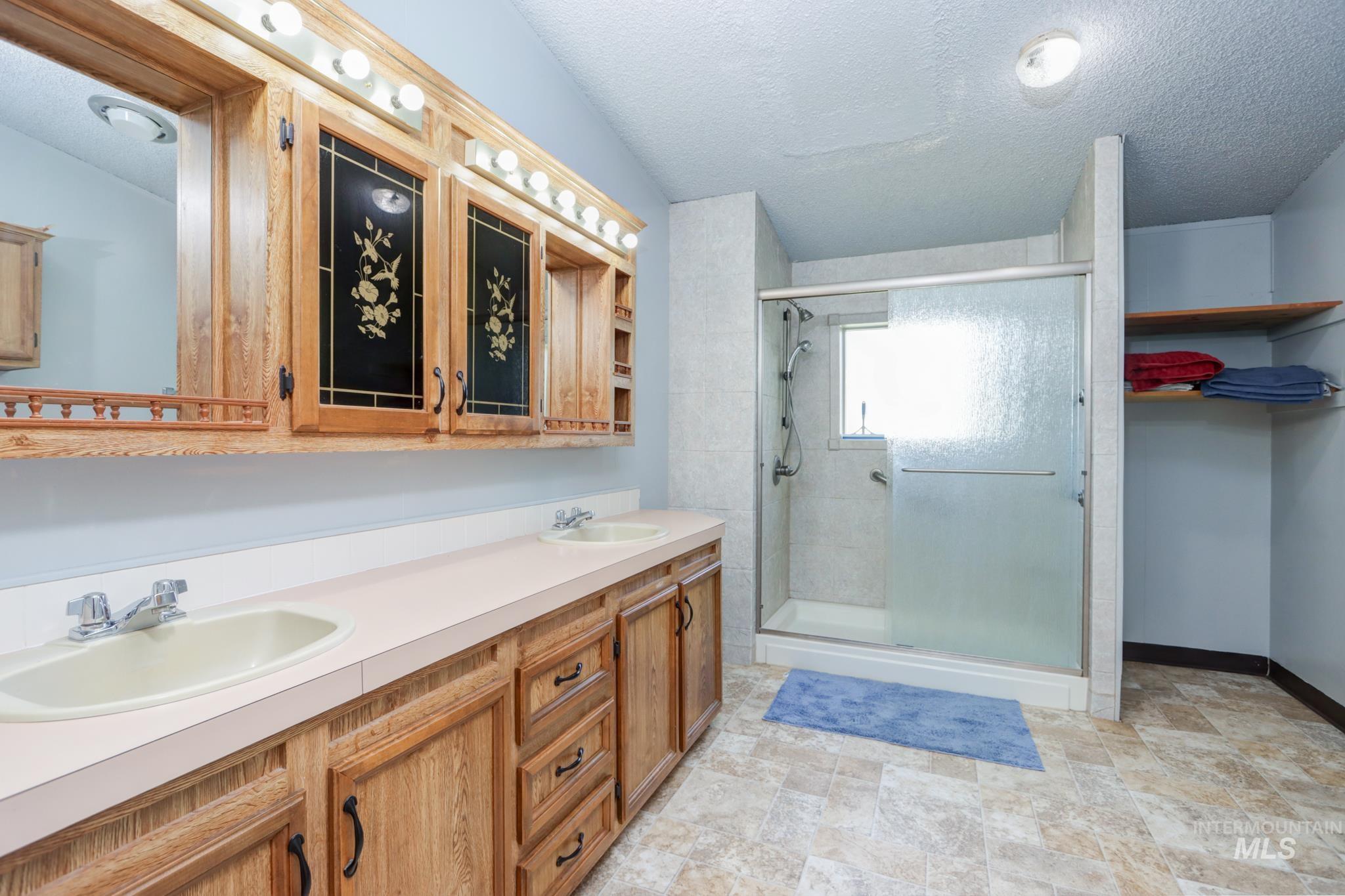 338, 340, & TBD W Hwy 52, Emmett, Idaho 83617, 6 Bedrooms, 4 Bathrooms, Residential For Sale, Price $1,249,500,MLS 98983053