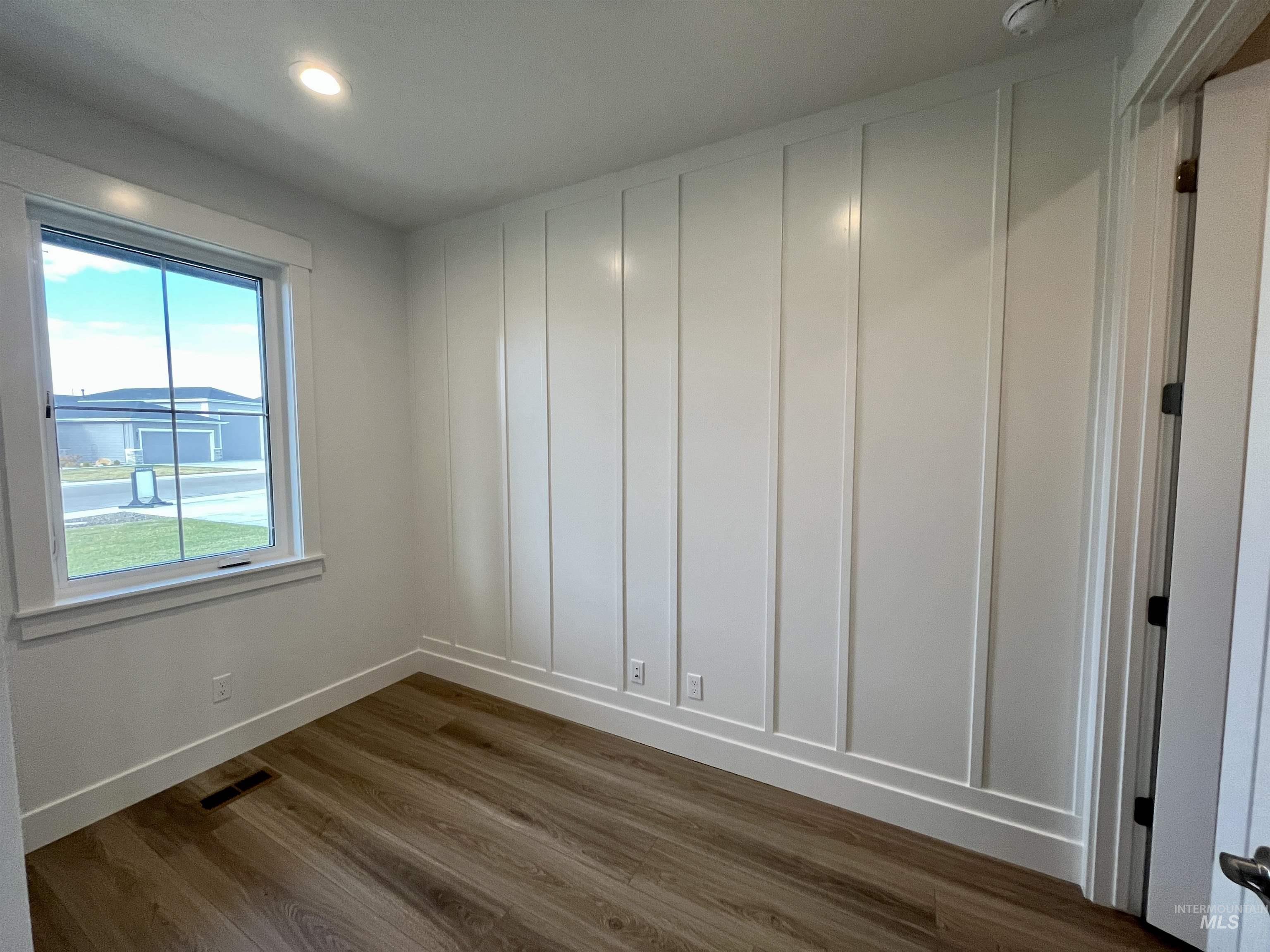 305 S Gearbox Way, Boise, Idaho 83716, 3 Bedrooms, 3.5 Bathrooms, Residential For Sale, Price $899,900,MLS 98983055