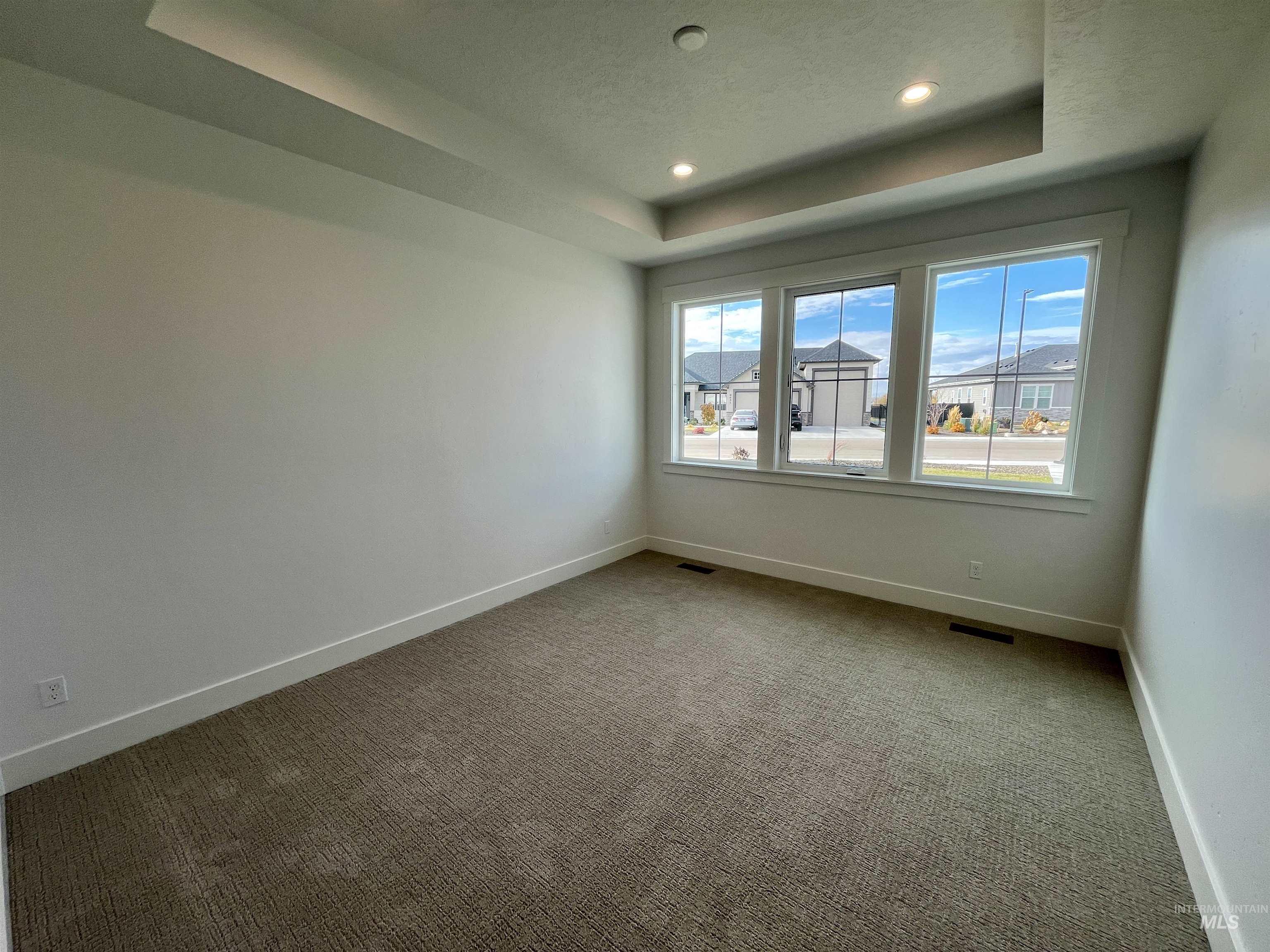 305 S Gearbox Way, Boise, Idaho 83716, 3 Bedrooms, 3.5 Bathrooms, Residential For Sale, Price $899,900,MLS 98983055