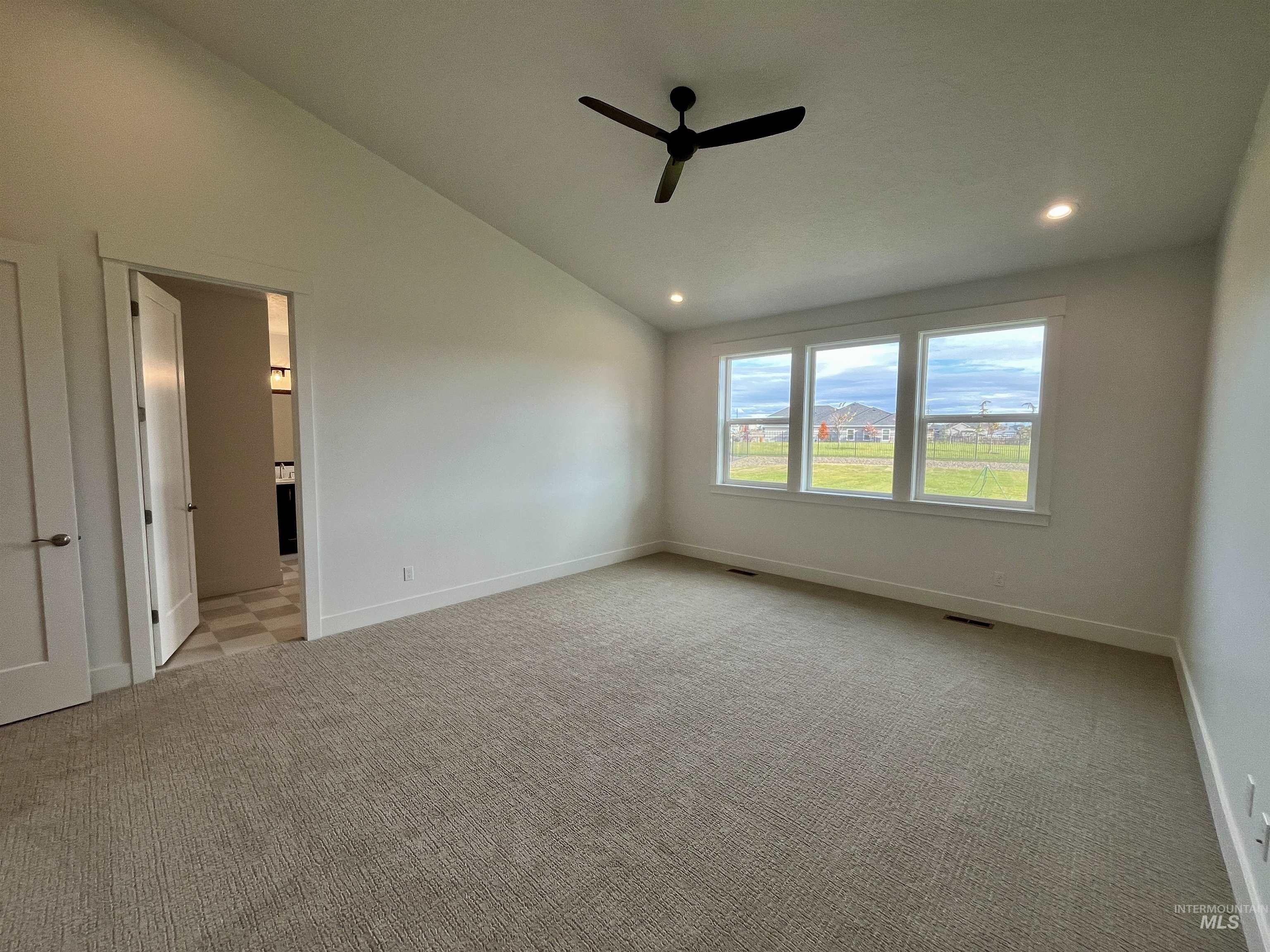 305 S Gearbox Way, Boise, Idaho 83716, 3 Bedrooms, 3.5 Bathrooms, Residential For Sale, Price $899,900,MLS 98983055