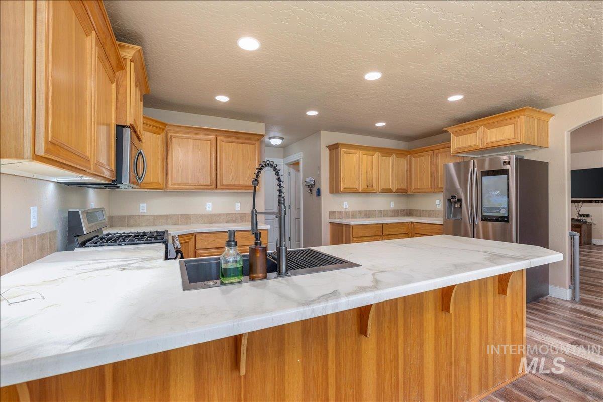 1061 SW Independence, Mountain Home, Idaho 83647, 3 Bedrooms, 2 Bathrooms, Residential For Sale, Price $387,000,MLS 98983060