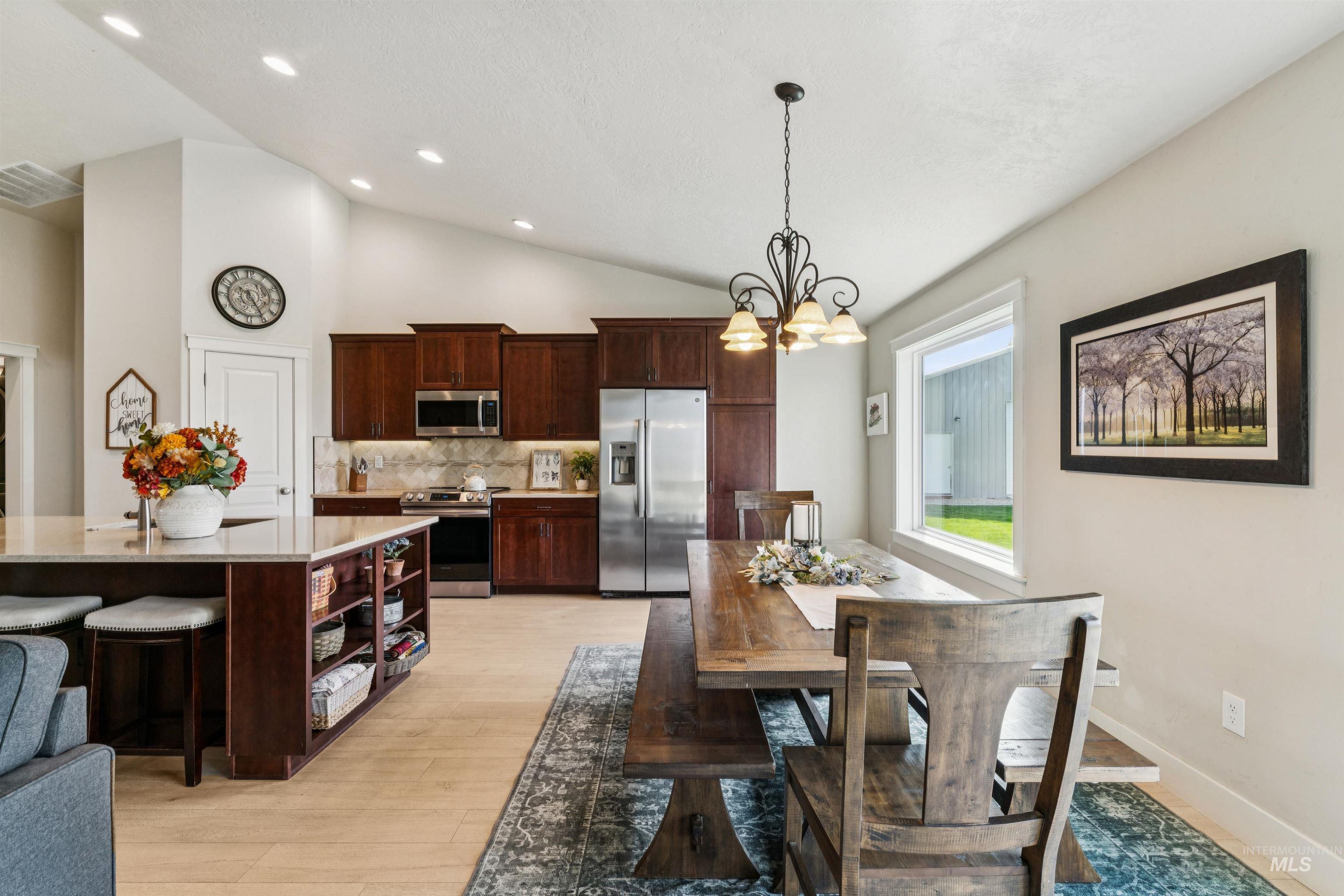 6249 Pershall RD, Marsing, Idaho 83639, 3 Bedrooms, 2 Bathrooms, Residential For Sale, Price $924,900,MLS 98983061