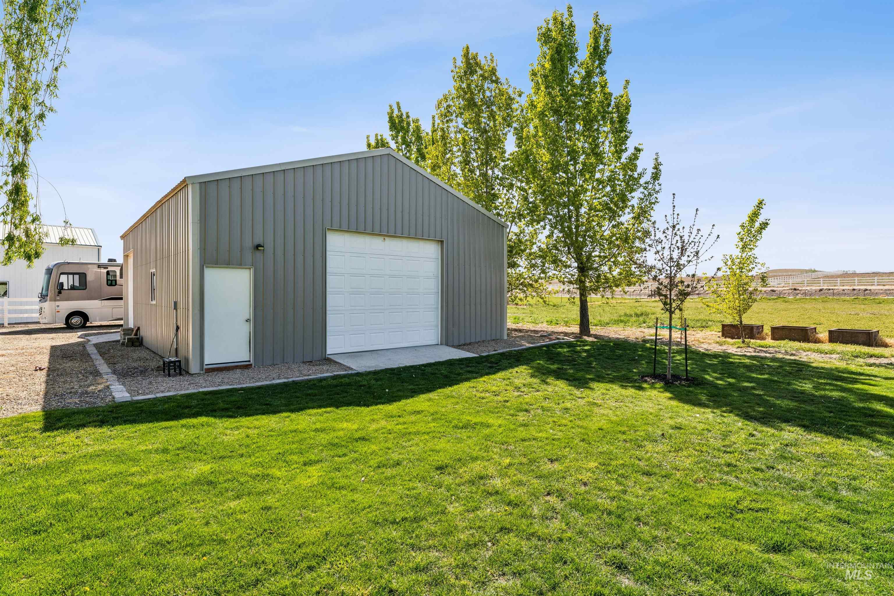 6249 Pershall RD, Marsing, Idaho 83639, 3 Bedrooms, 2 Bathrooms, Residential For Sale, Price $924,900,MLS 98983061