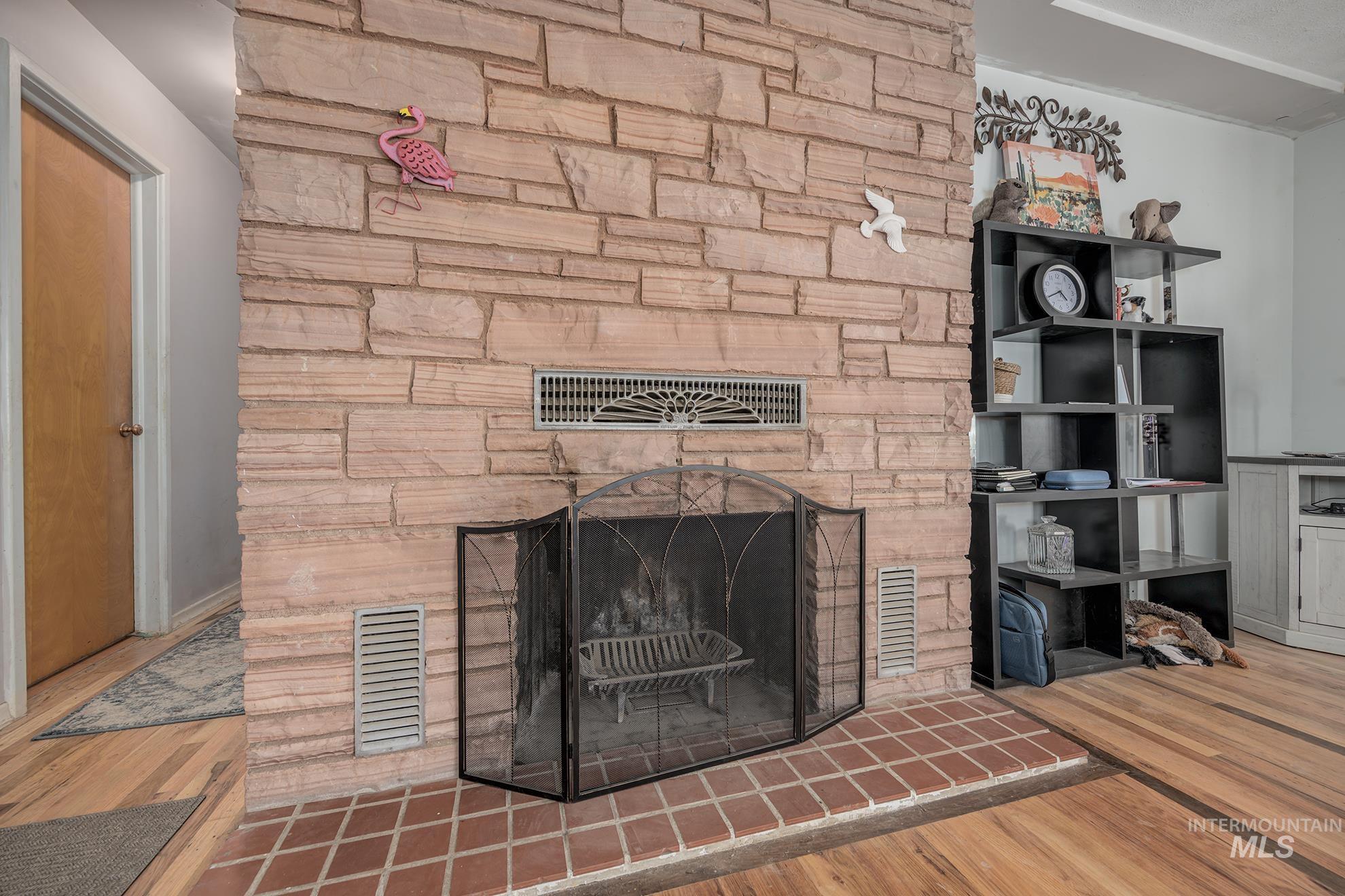 1804 Sunset Street, Weiser, Idaho 83672, 3 Bedrooms, 2 Bathrooms, Residential For Sale, Price $329,900,MLS 98983062