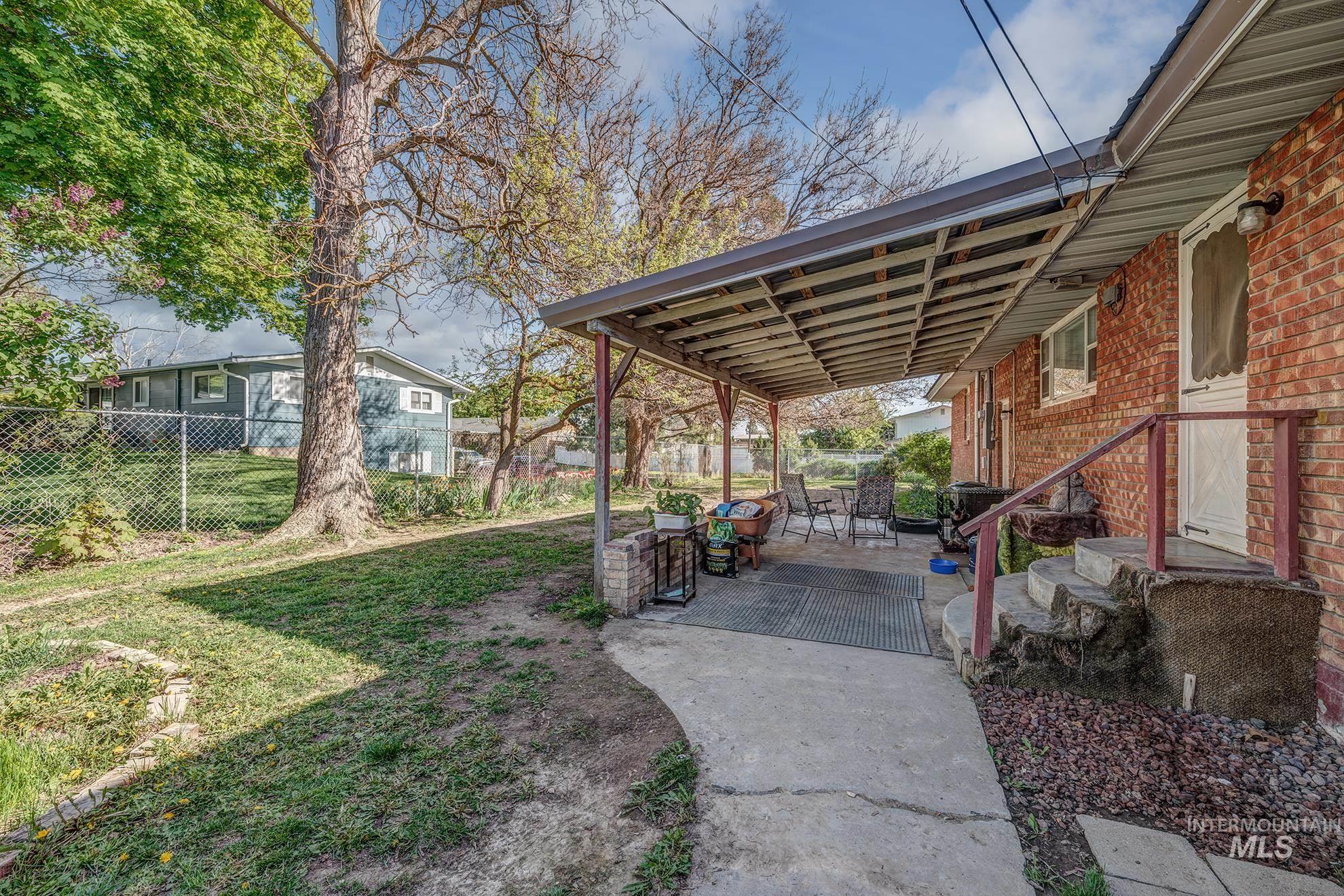 1804 Sunset Street, Weiser, Idaho 83672, 3 Bedrooms, 2 Bathrooms, Residential For Sale, Price $329,900,MLS 98983062