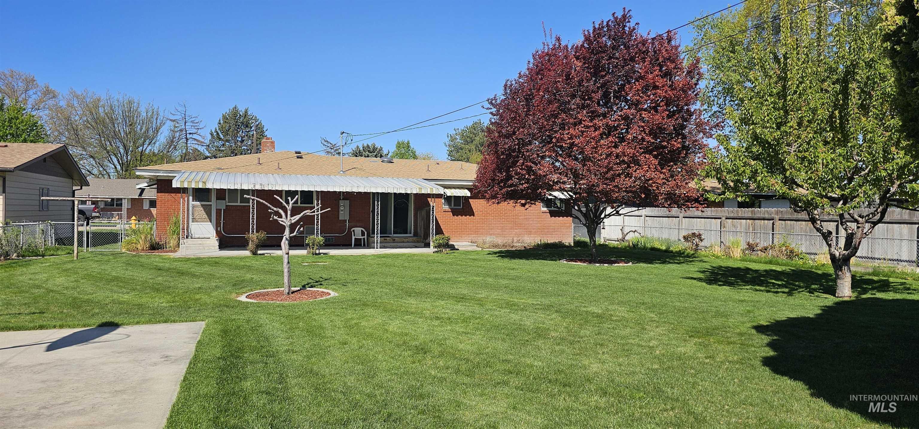 224 Westwood Blvd, Nampa, Idaho 83686, 3 Bedrooms, 1.5 Bathrooms, Residential For Sale, Price $329,900,MLS 98983063