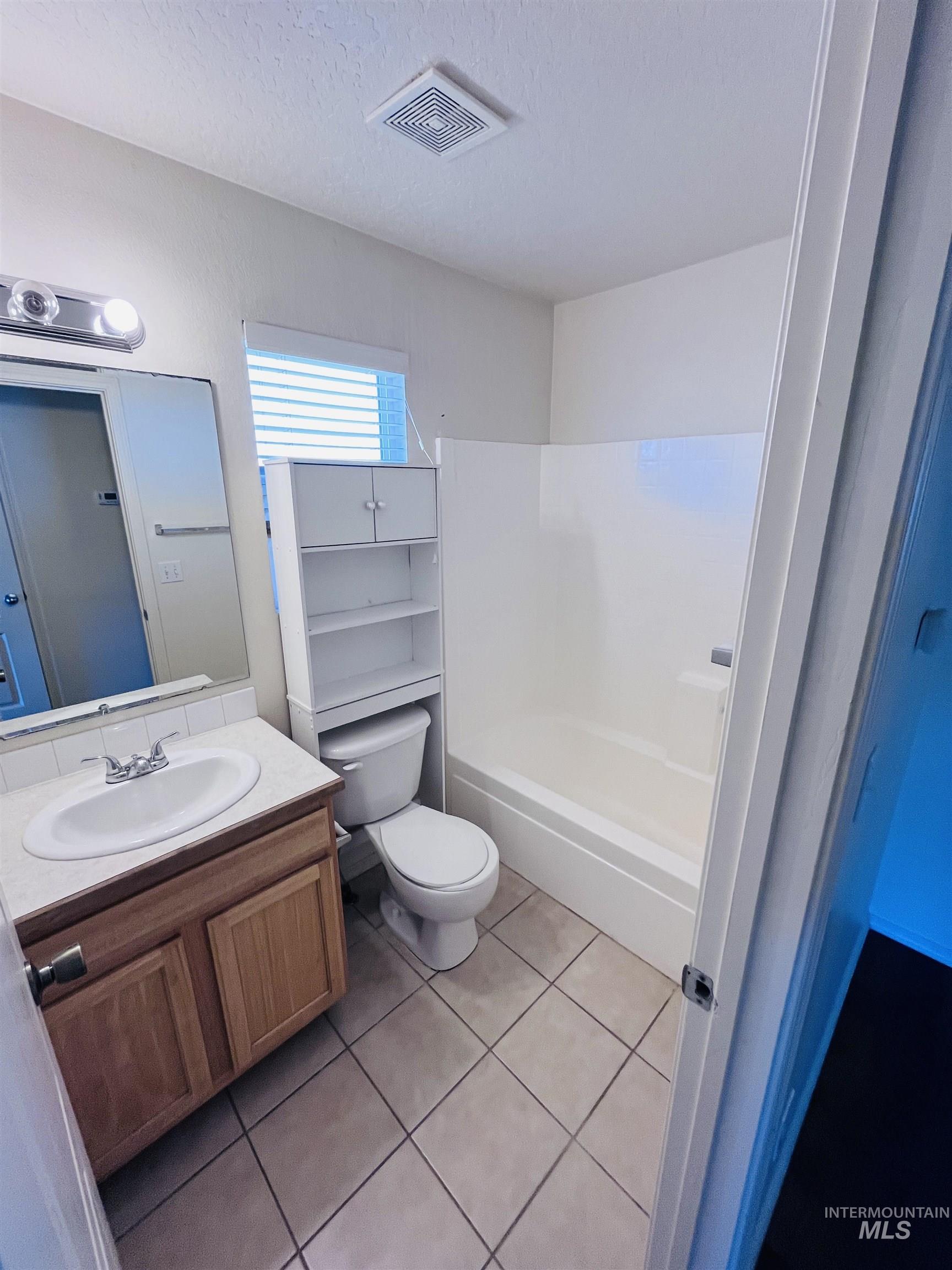 13814 Judson St, Caldwell, Idaho 83607, 3 Bedrooms, 2 Bathrooms, Residential For Sale, Price $330,000,MLS 98983064