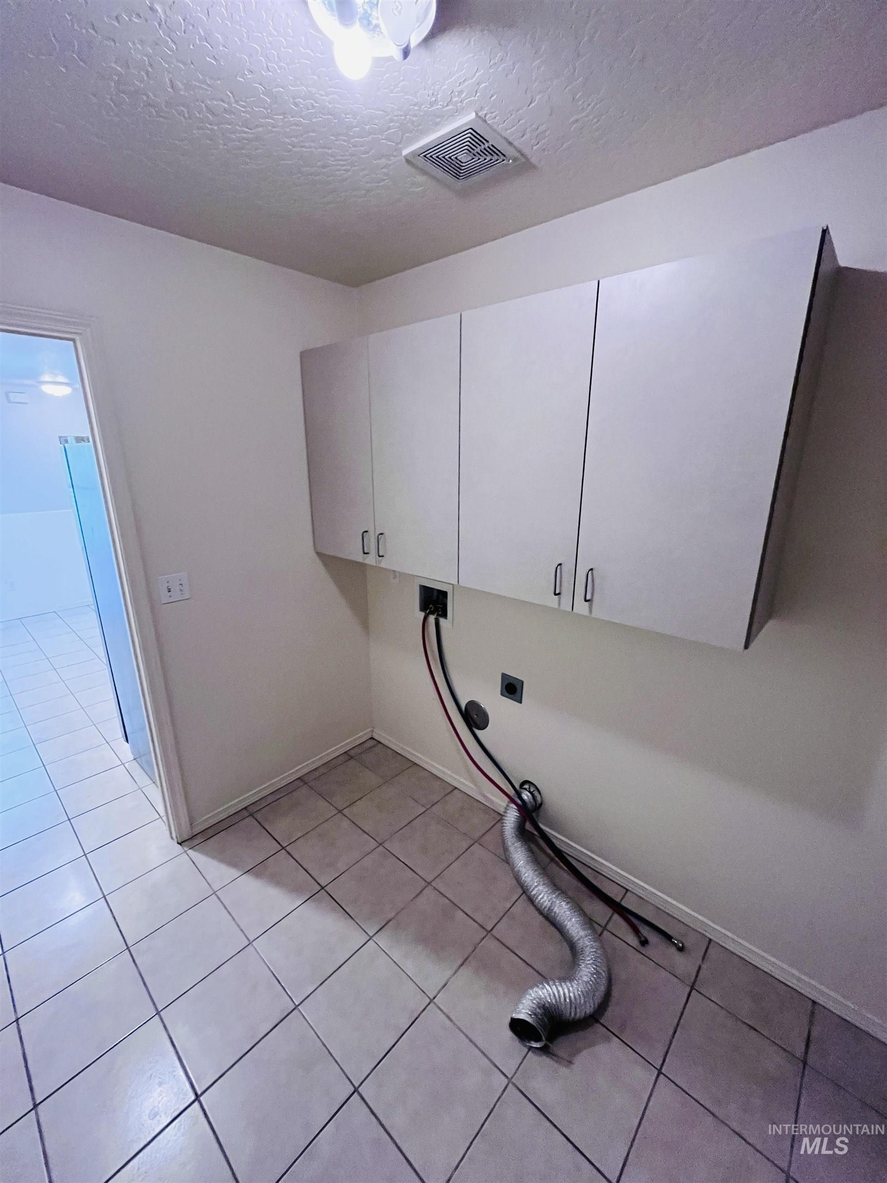 13814 Judson St, Caldwell, Idaho 83607, 3 Bedrooms, 2 Bathrooms, Residential For Sale, Price $330,000,MLS 98983064