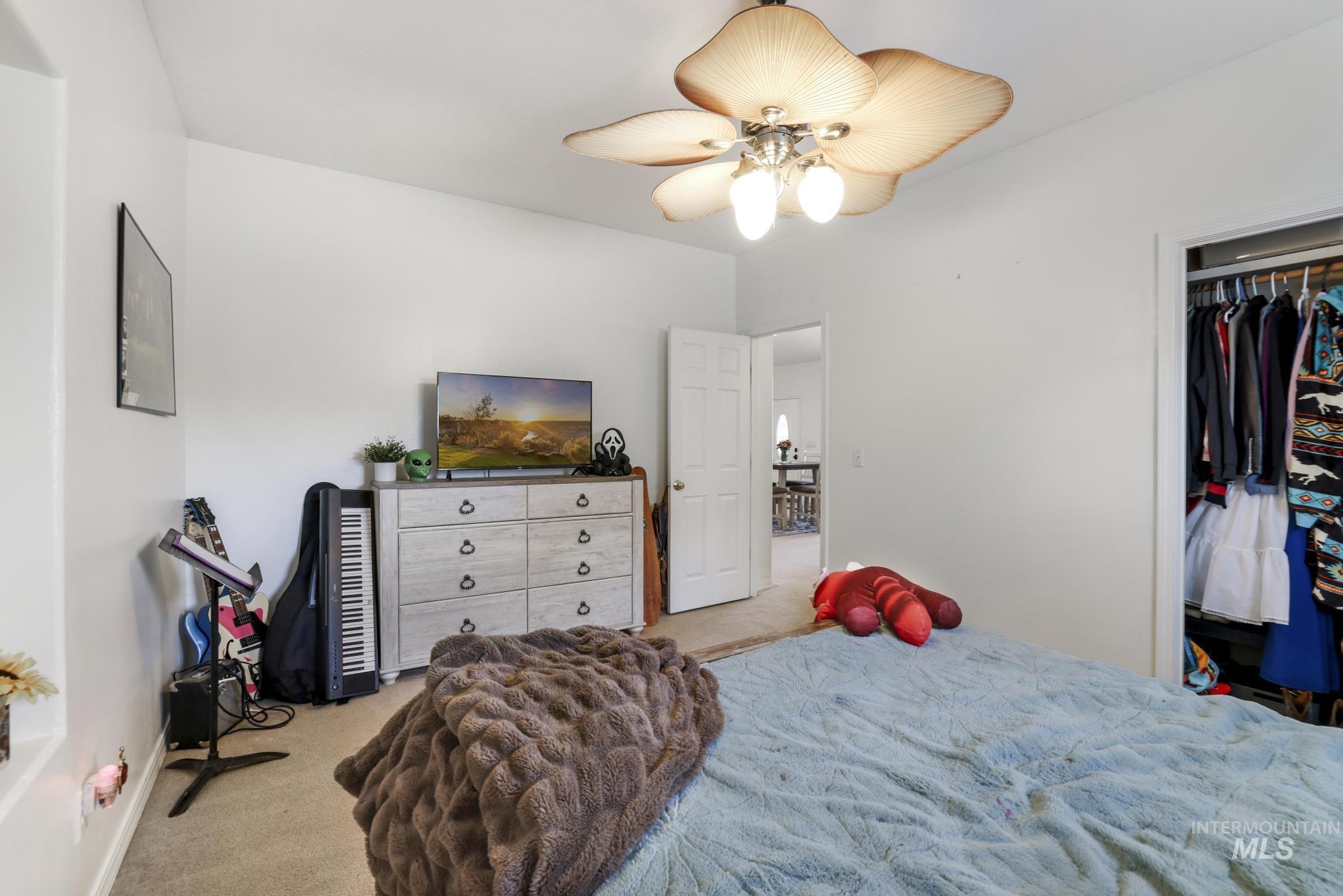 1413 Winterlane, Jerome, Idaho 83338-0000, 4 Bedrooms, 2.5 Bathrooms, Residential For Sale, Price $419,000,MLS 98983065