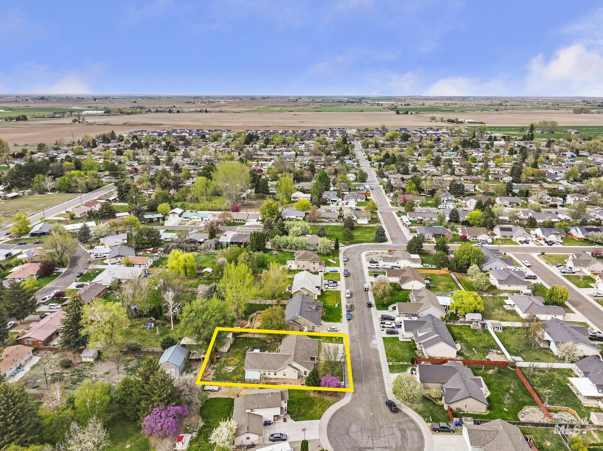 1413 Winterlane, Jerome, Idaho 83338-0000, 4 Bedrooms, 2.5 Bathrooms, Residential For Sale, Price $419,000,MLS 98983065