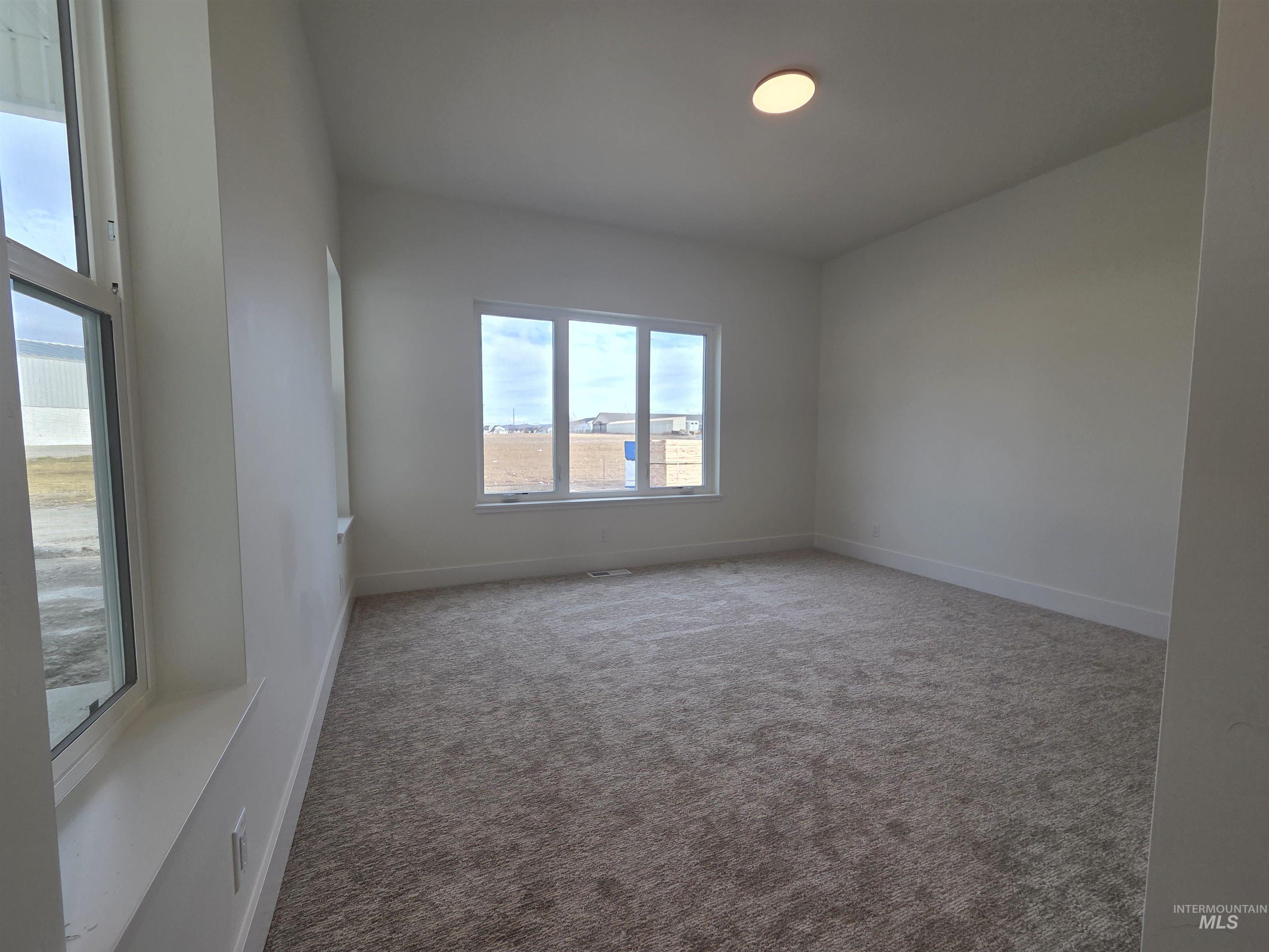 620 Oxford St, Burley, Idaho 83318, 4 Bedrooms, 2 Bathrooms, Residential For Sale, Price $357,765,MLS 98983068