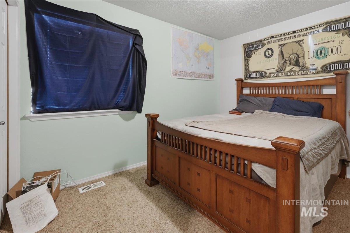 2714 Colfax Dr, Caldwell, Idaho 83607, 4 Bedrooms, 2.5 Bathrooms, Residential For Sale, Price $399,900,MLS 98983070