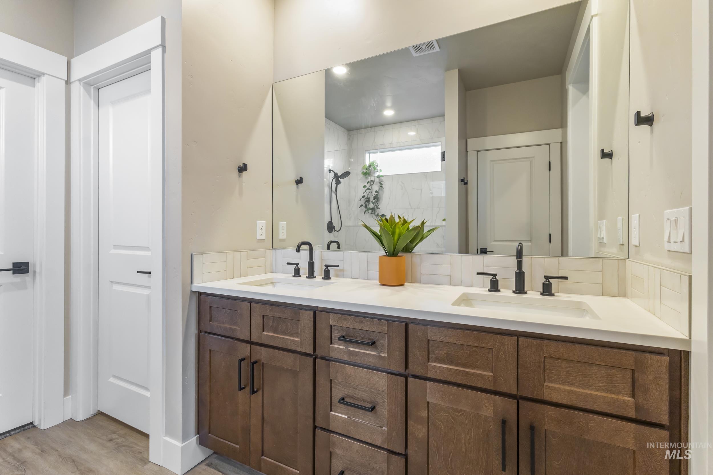 12543 W Arabian Dr, Boise, Idaho 83709, 3 Bedrooms, 3 Bathrooms, Residential For Sale, Price $665,000,MLS 98983071