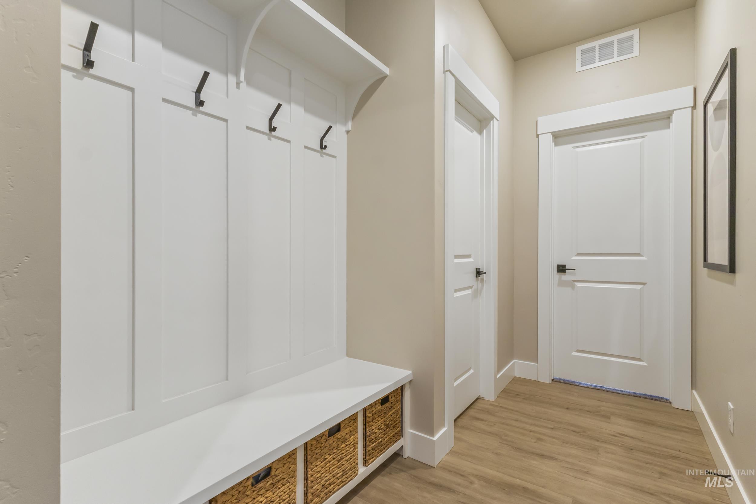 12543 W Arabian Dr, Boise, Idaho 83709, 3 Bedrooms, 3 Bathrooms, Residential For Sale, Price $665,000,MLS 98983071