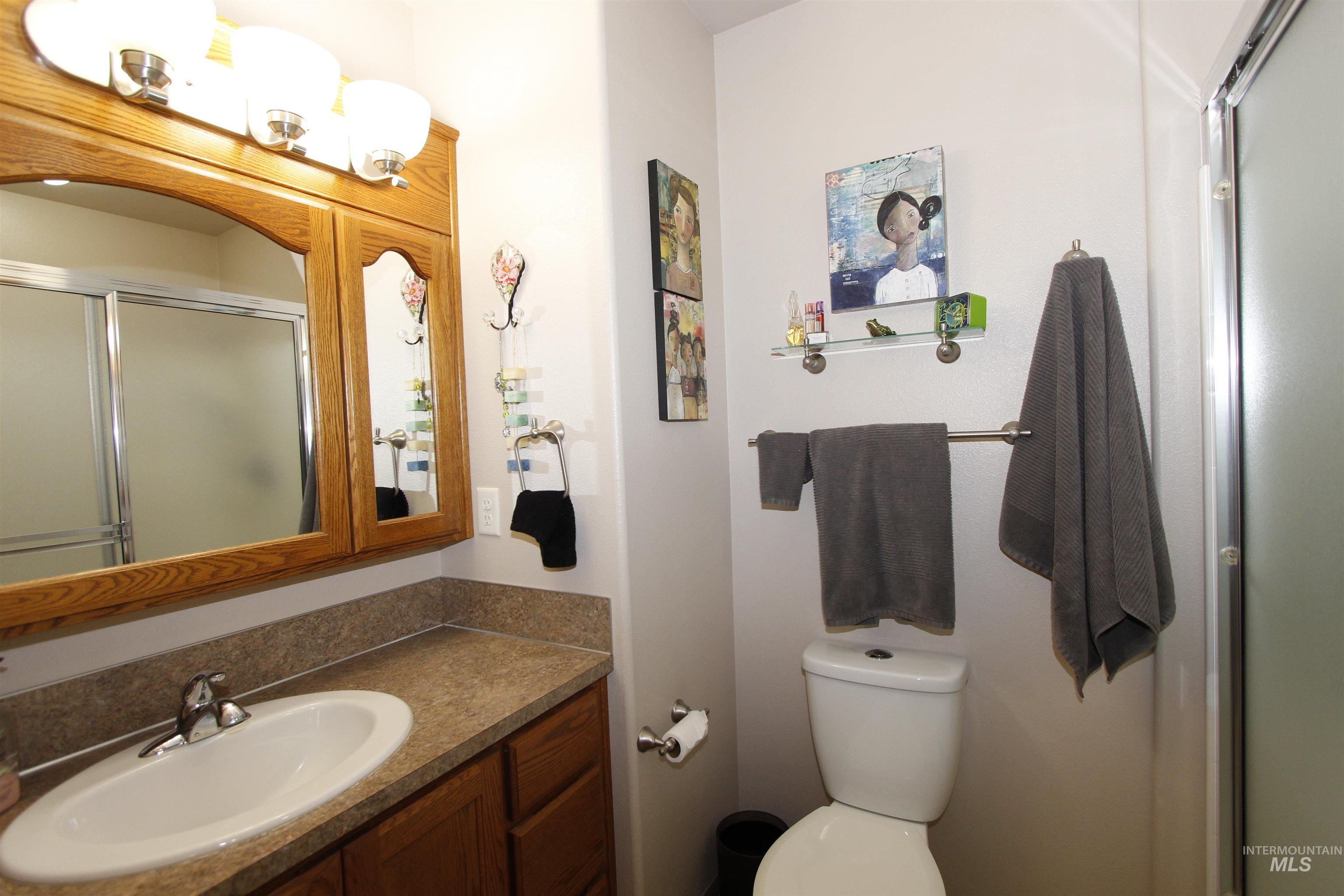 1803 16th St, Lewiston, Idaho 83501, 2 Bedrooms, 2 Bathrooms, Residential For Sale, Price $325,000,MLS 98983075