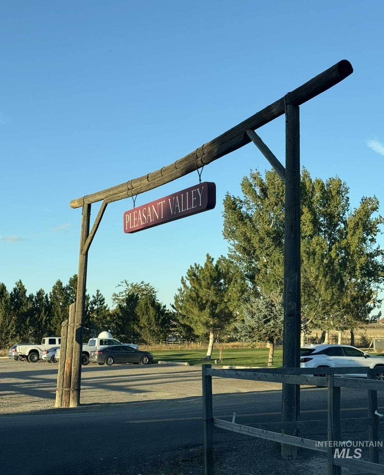 3474 E 3180 N, Kimberly, Idaho 83341, 3 Bedrooms, 2 Bathrooms, Residential For Sale, Price $678,000,MLS 98983080