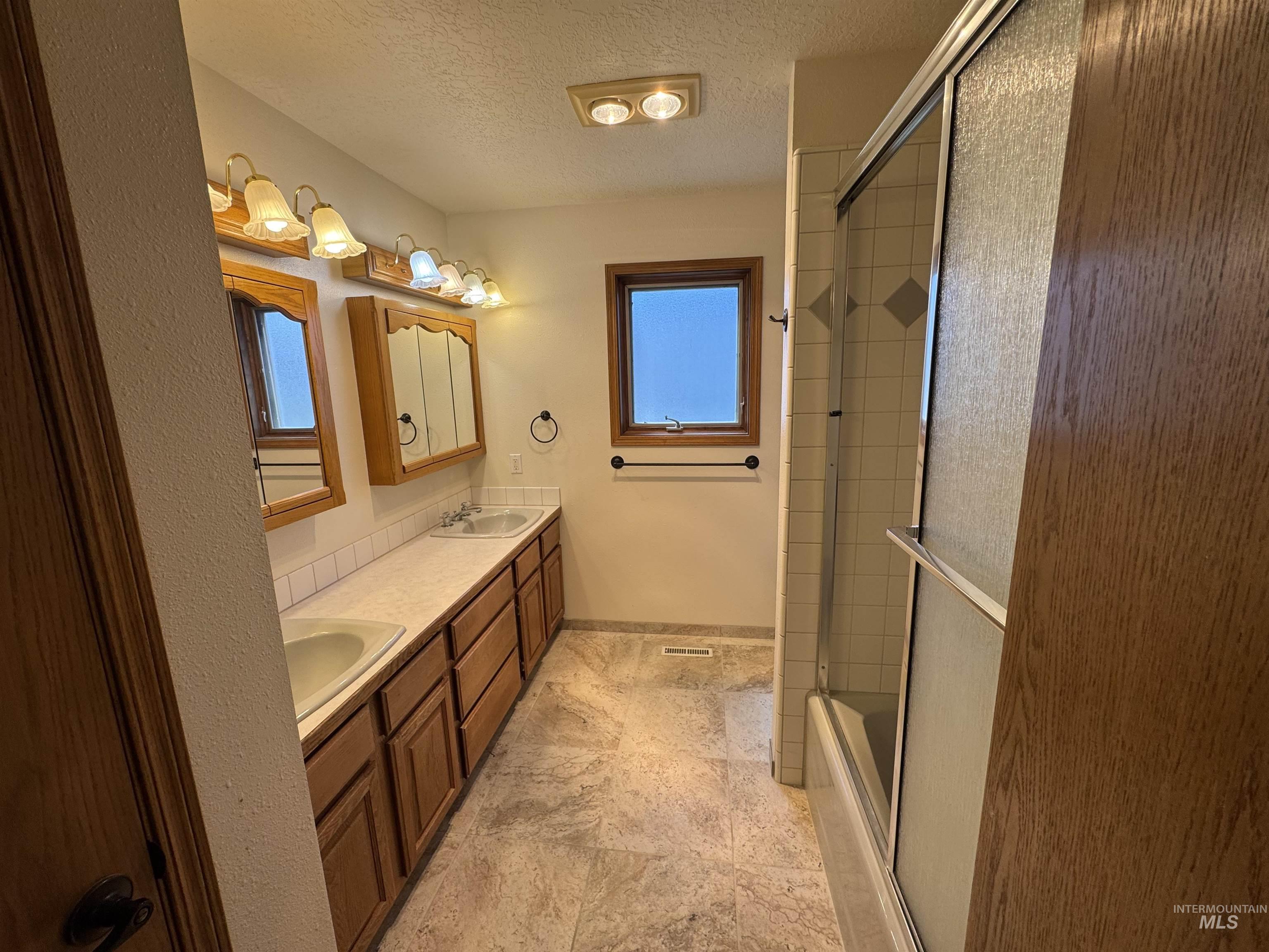 3474 E 3180 N, Kimberly, Idaho 83341, 3 Bedrooms, 2 Bathrooms, Residential For Sale, Price $678,000,MLS 98983080