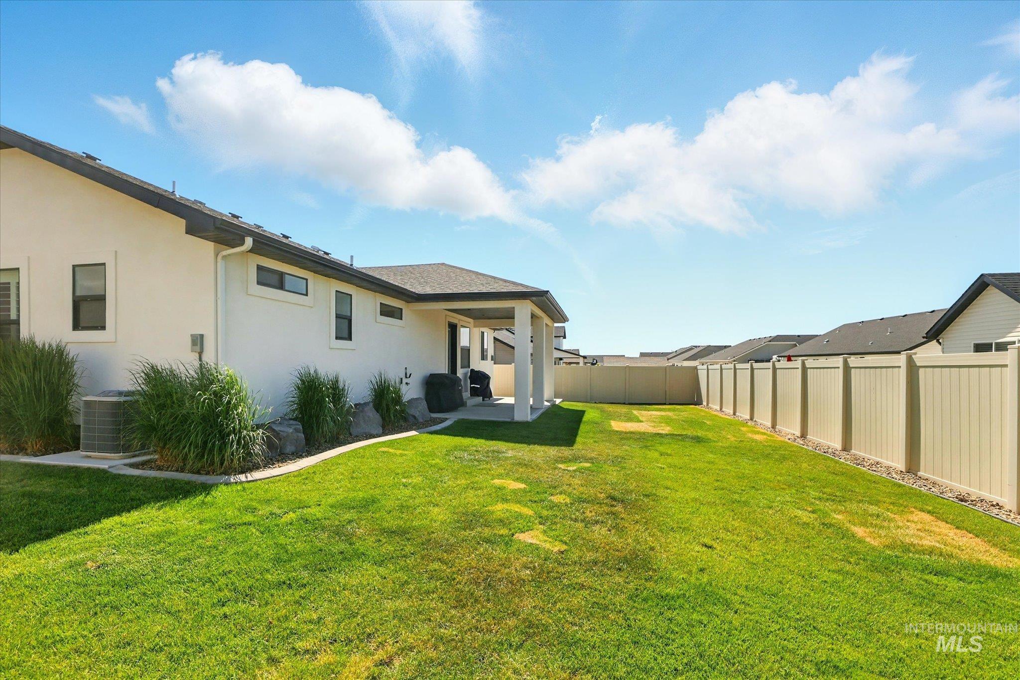 924 Elk Butte Ave., Kimberly, Idaho 83341, 3 Bedrooms, 2 Bathrooms, Residential For Sale, Price $435,000,MLS 98983082