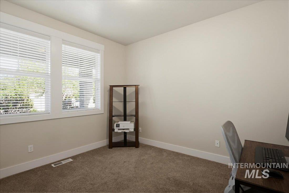 3093 NW 13Th St, Meridian, Idaho 83646-3168, 3 Bedrooms, 2 Bathrooms, Residential For Sale, Price $558,888, 98983083