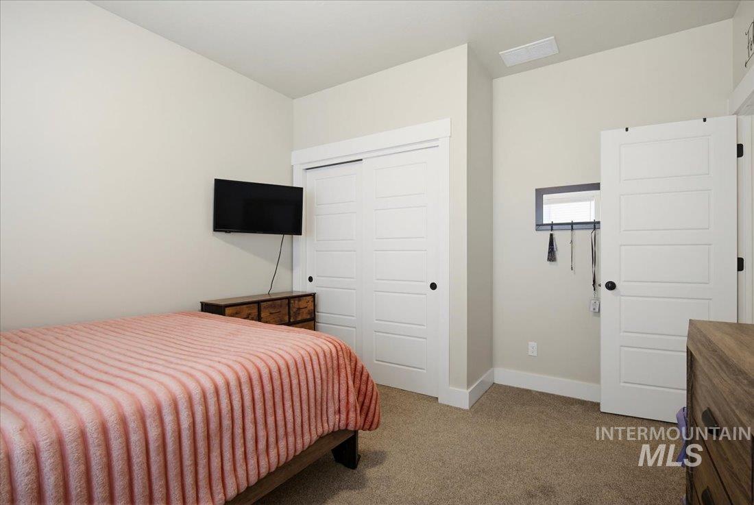 3093 NW 13Th St, Meridian, Idaho 83646-3168, 3 Bedrooms, 2 Bathrooms, Residential For Sale, Price $558,888, 98983083