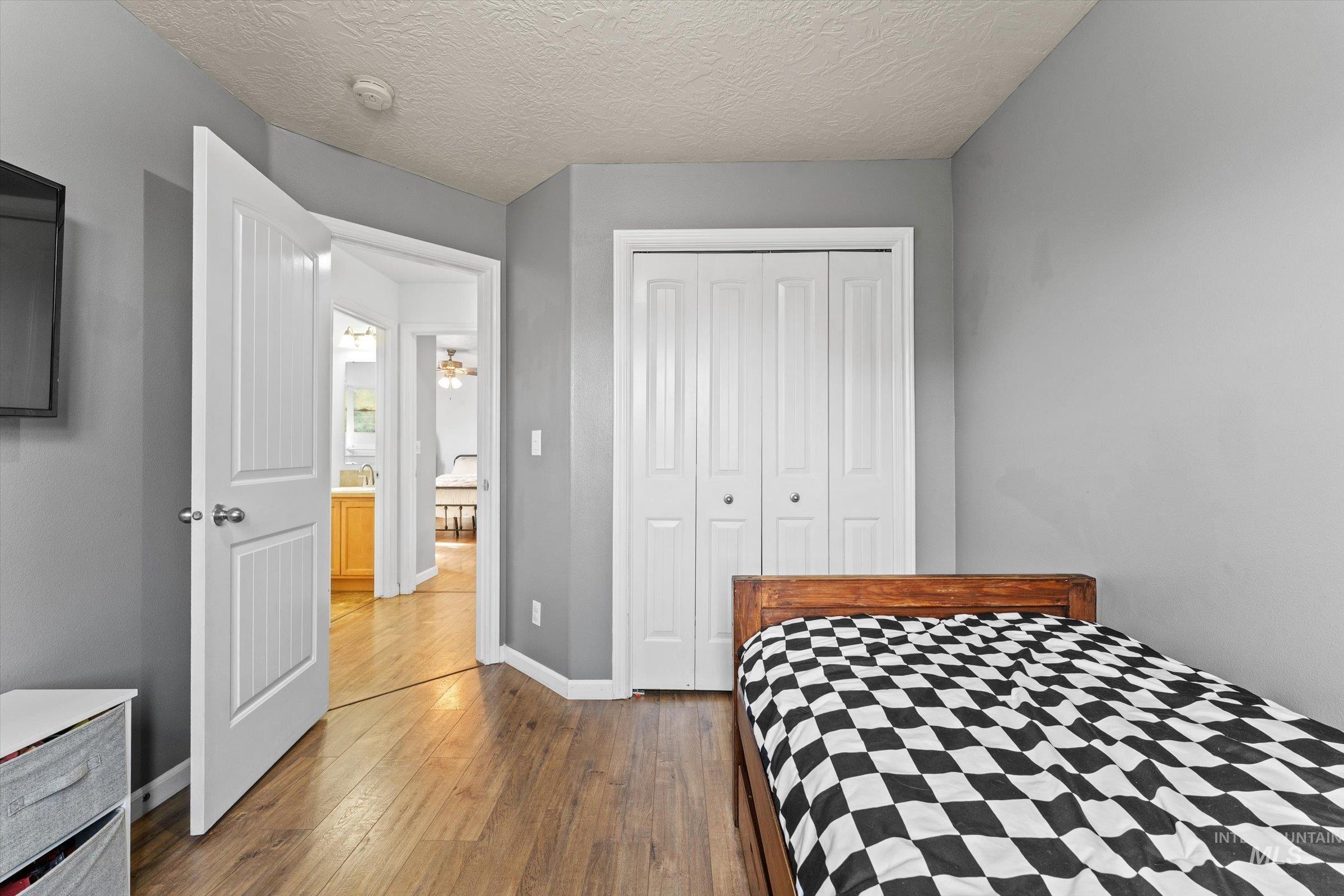 2600 E Carmel Ct, Nampa, Idaho 83687, 3 Bedrooms, 2 Bathrooms, Residential For Sale, Price $354,900,MLS 98983086