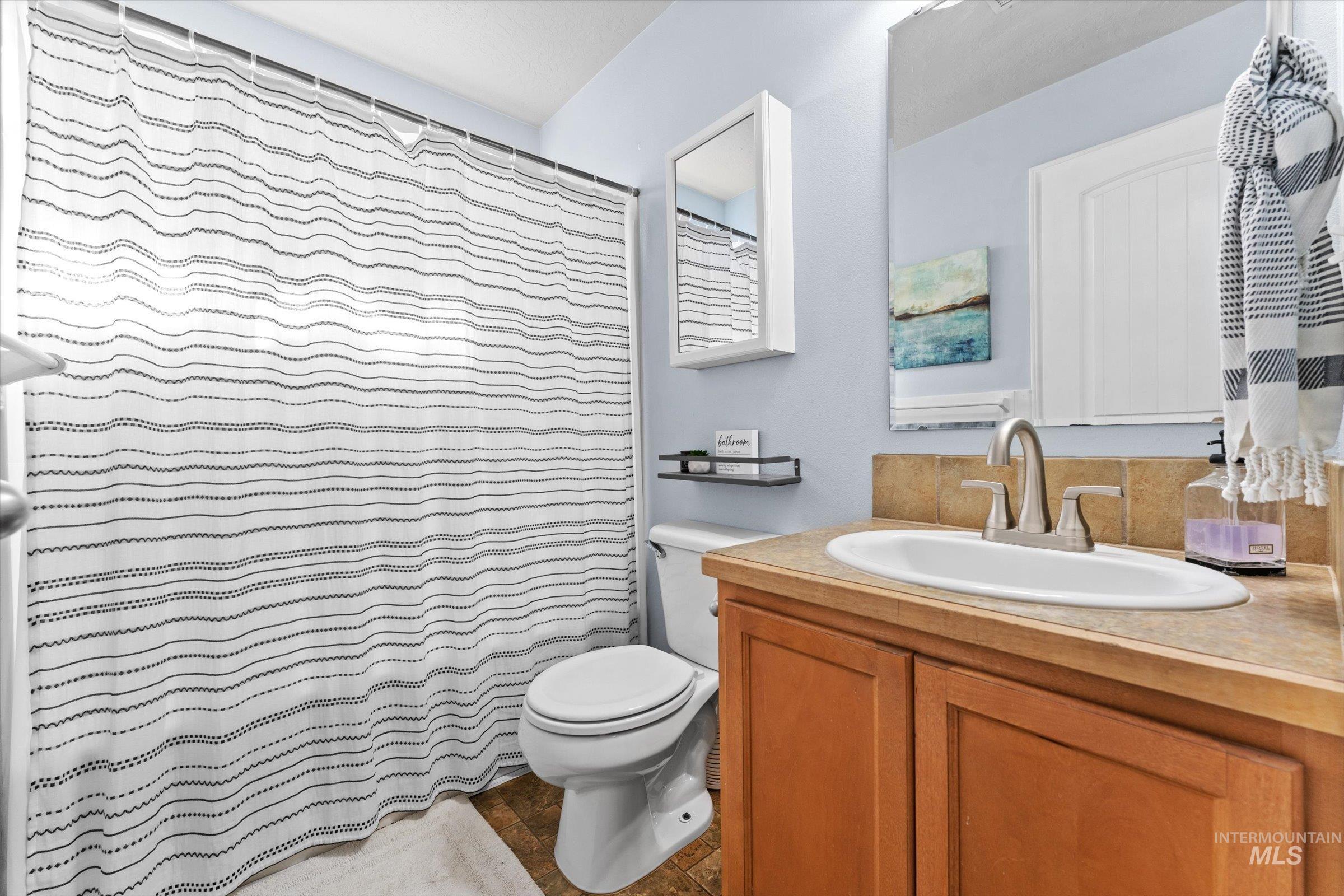 2600 E Carmel Ct, Nampa, Idaho 83687, 3 Bedrooms, 2 Bathrooms, Residential For Sale, Price $354,900,MLS 98983086