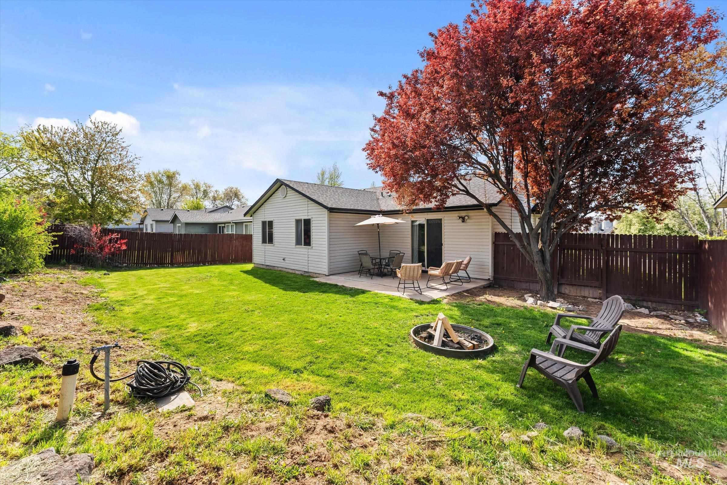 2600 E Carmel Ct, Nampa, Idaho 83687, 3 Bedrooms, 2 Bathrooms, Residential For Sale, Price $354,900,MLS 98983086