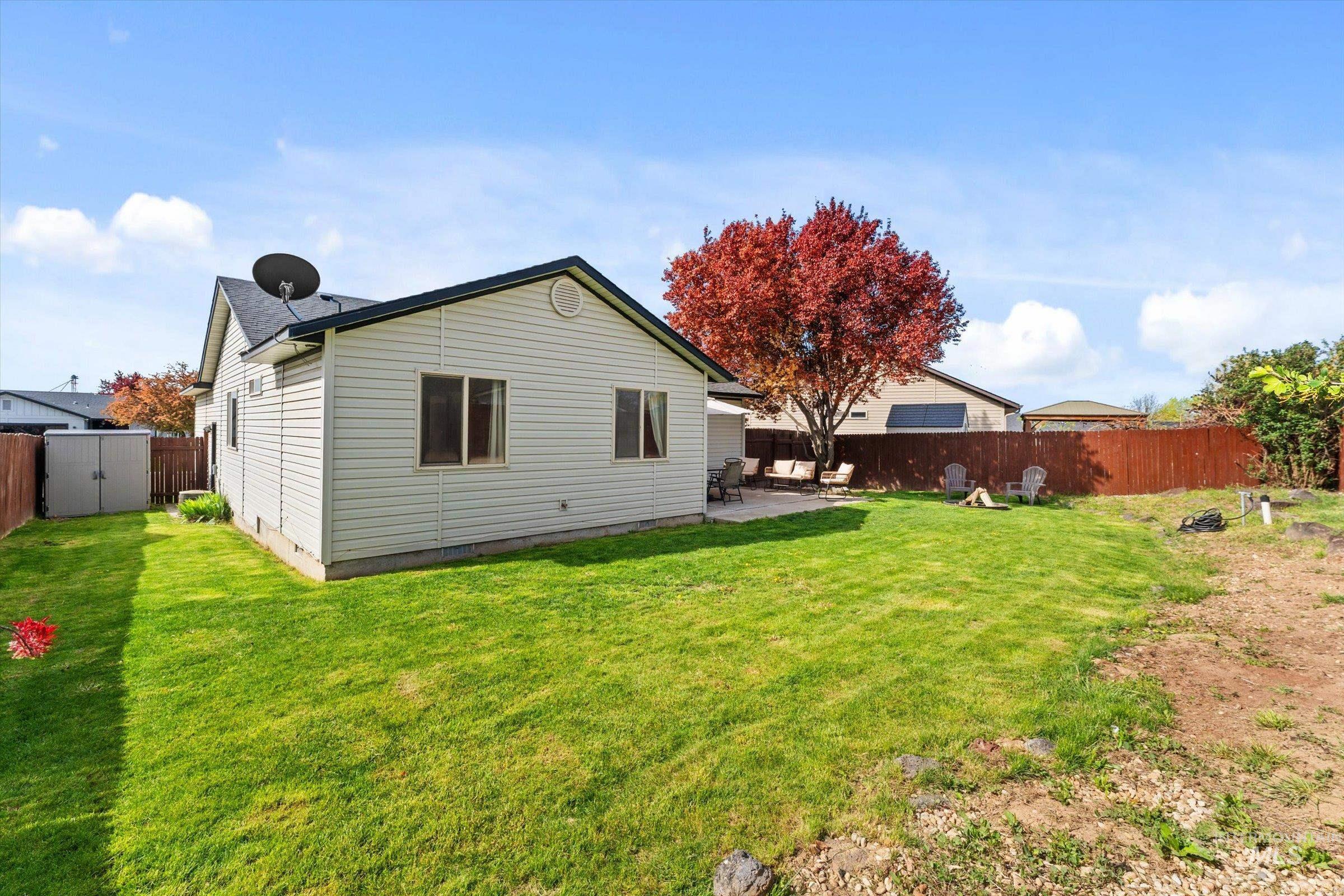 2600 E Carmel Ct, Nampa, Idaho 83687, 3 Bedrooms, 2 Bathrooms, Residential For Sale, Price $354,900,MLS 98983086