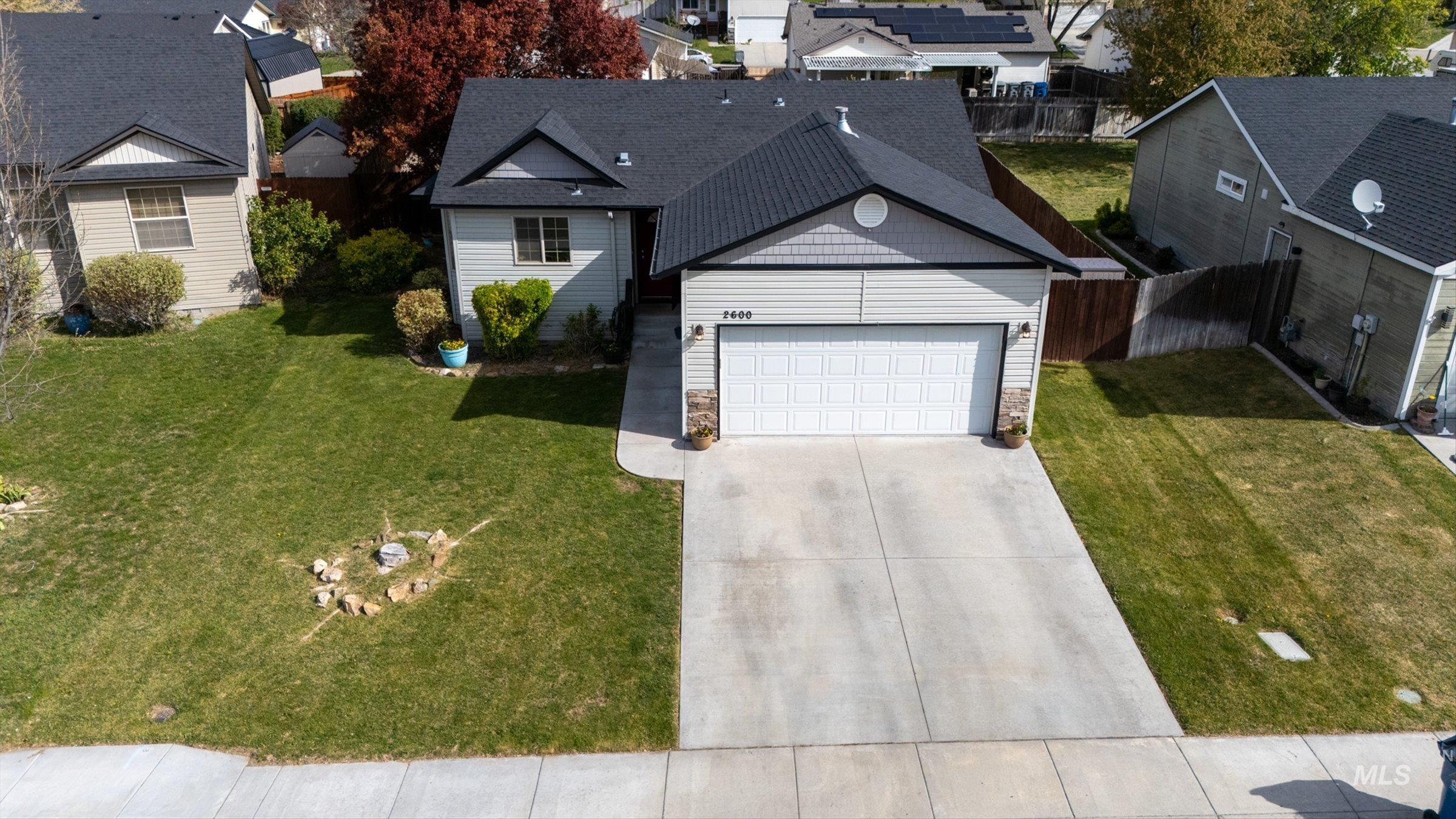 2600 E Carmel Ct, Nampa, Idaho 83687, 3 Bedrooms, 2 Bathrooms, Residential For Sale, Price $354,900,MLS 98983086