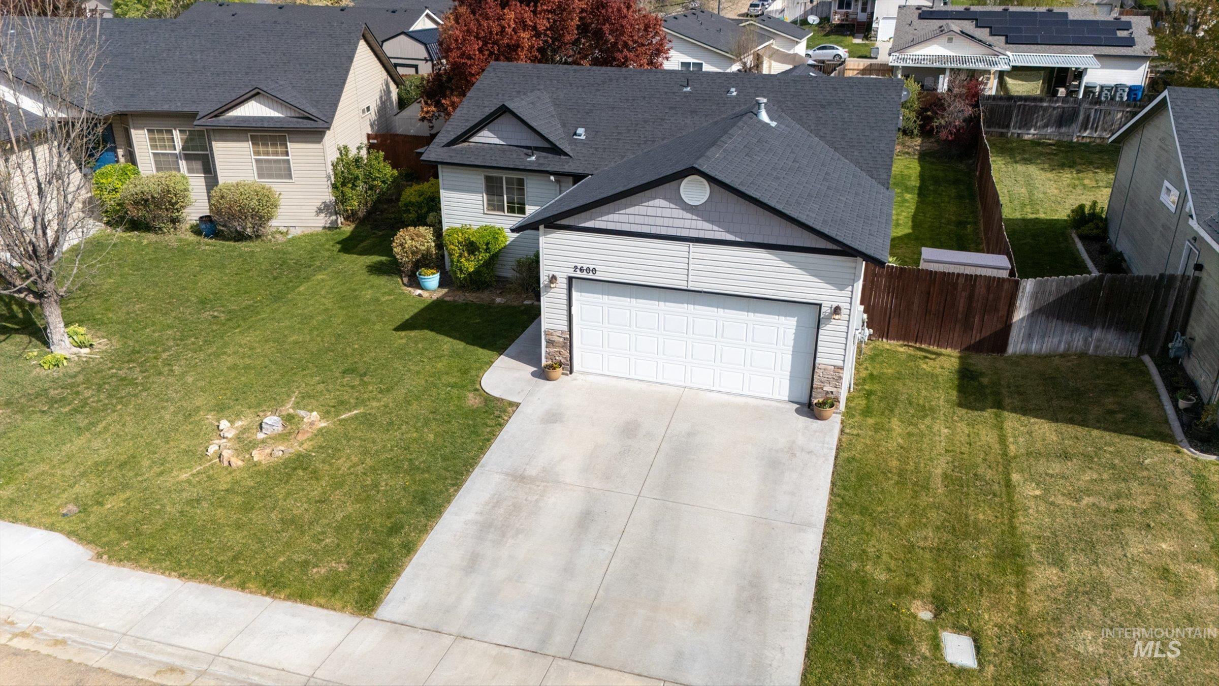 2600 E Carmel Ct, Nampa, Idaho 83687, 3 Bedrooms, 2 Bathrooms, Residential For Sale, Price $354,900,MLS 98983086
