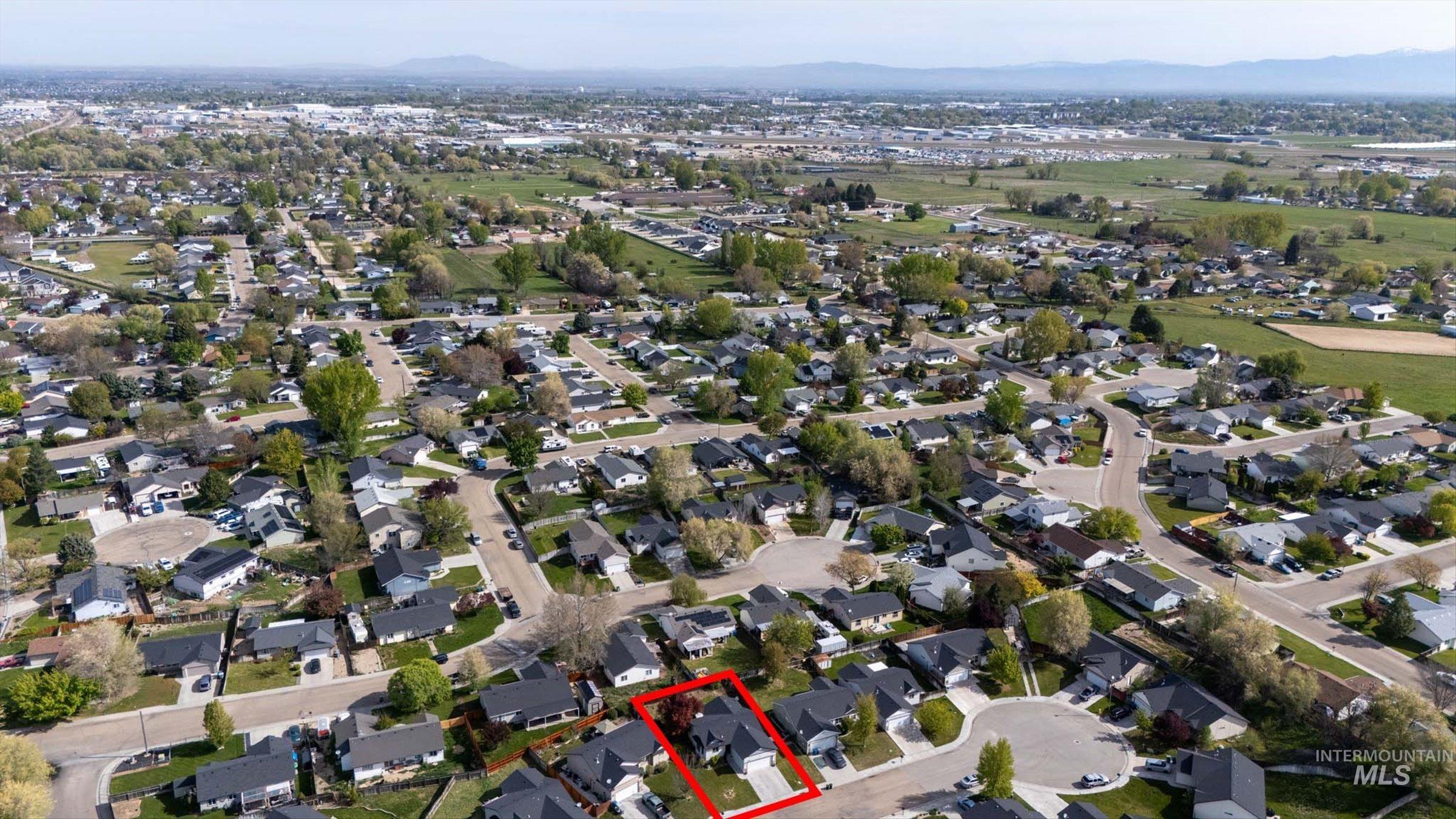 2600 E Carmel Ct, Nampa, Idaho 83687, 3 Bedrooms, 2 Bathrooms, Residential For Sale, Price $354,900,MLS 98983086