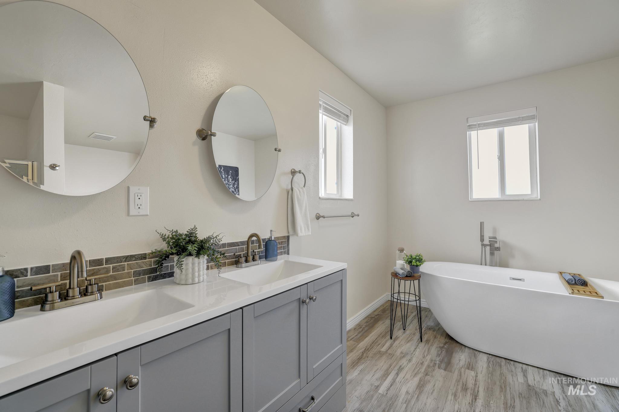 201 Garnet, Kimberly, Idaho 83341, 4 Bedrooms, 2 Bathrooms, Residential For Sale, Price $359,500,MLS 98983095