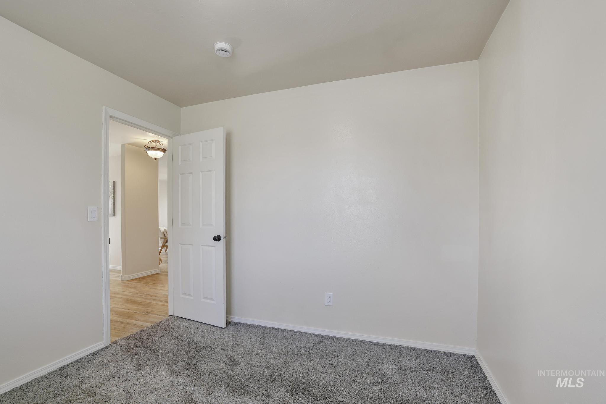 201 Garnet, Kimberly, Idaho 83341, 4 Bedrooms, 2 Bathrooms, Residential For Sale, Price $359,500,MLS 98983095