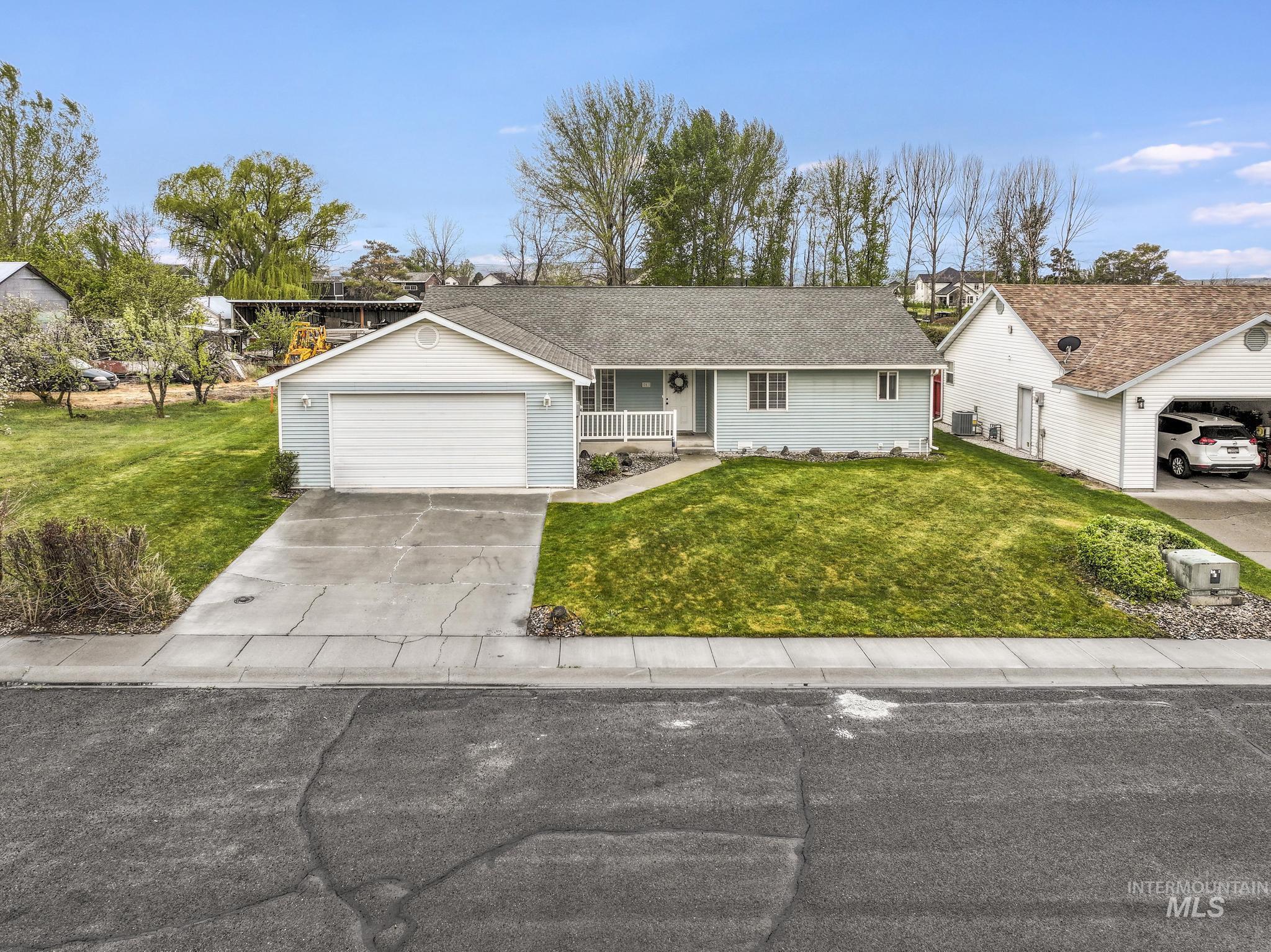 201 Garnet, Kimberly, Idaho 83341, 4 Bedrooms, 2 Bathrooms, Residential For Sale, Price $359,500,MLS 98983095