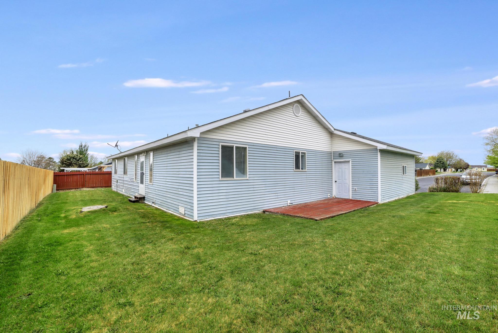 201 Garnet, Kimberly, Idaho 83341, 4 Bedrooms, 2 Bathrooms, Residential For Sale, Price $359,500,MLS 98983095