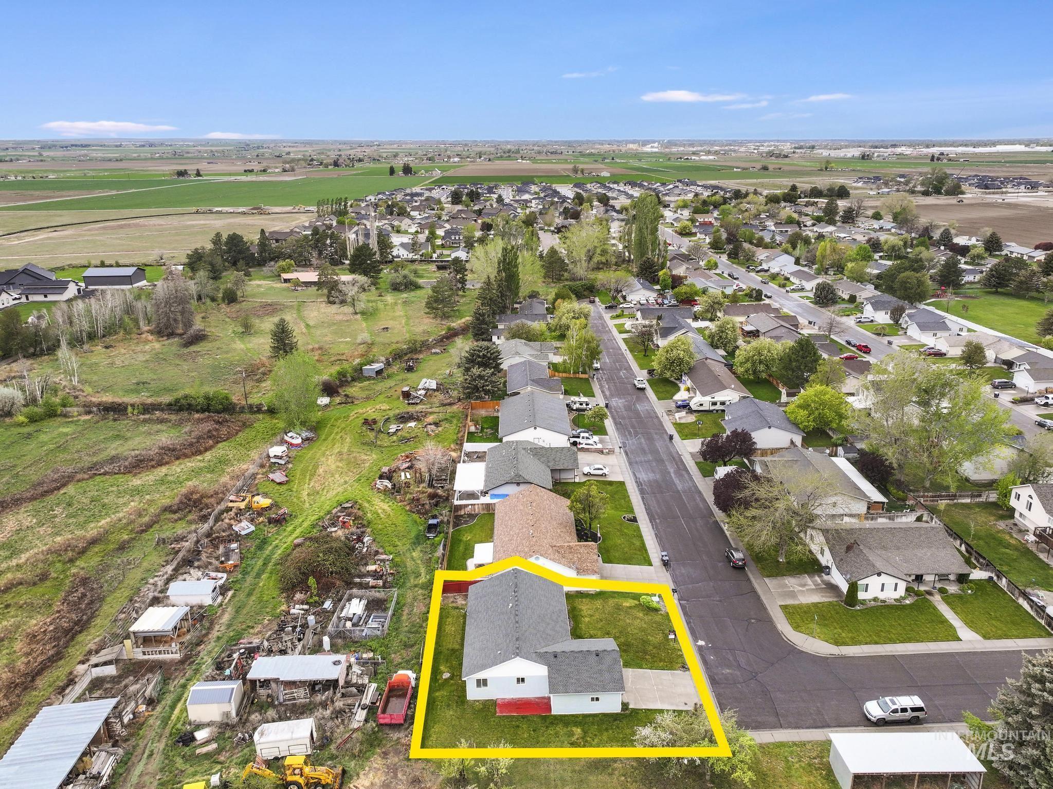 201 Garnet, Kimberly, Idaho 83341, 4 Bedrooms, 2 Bathrooms, Residential For Sale, Price $359,500,MLS 98983095