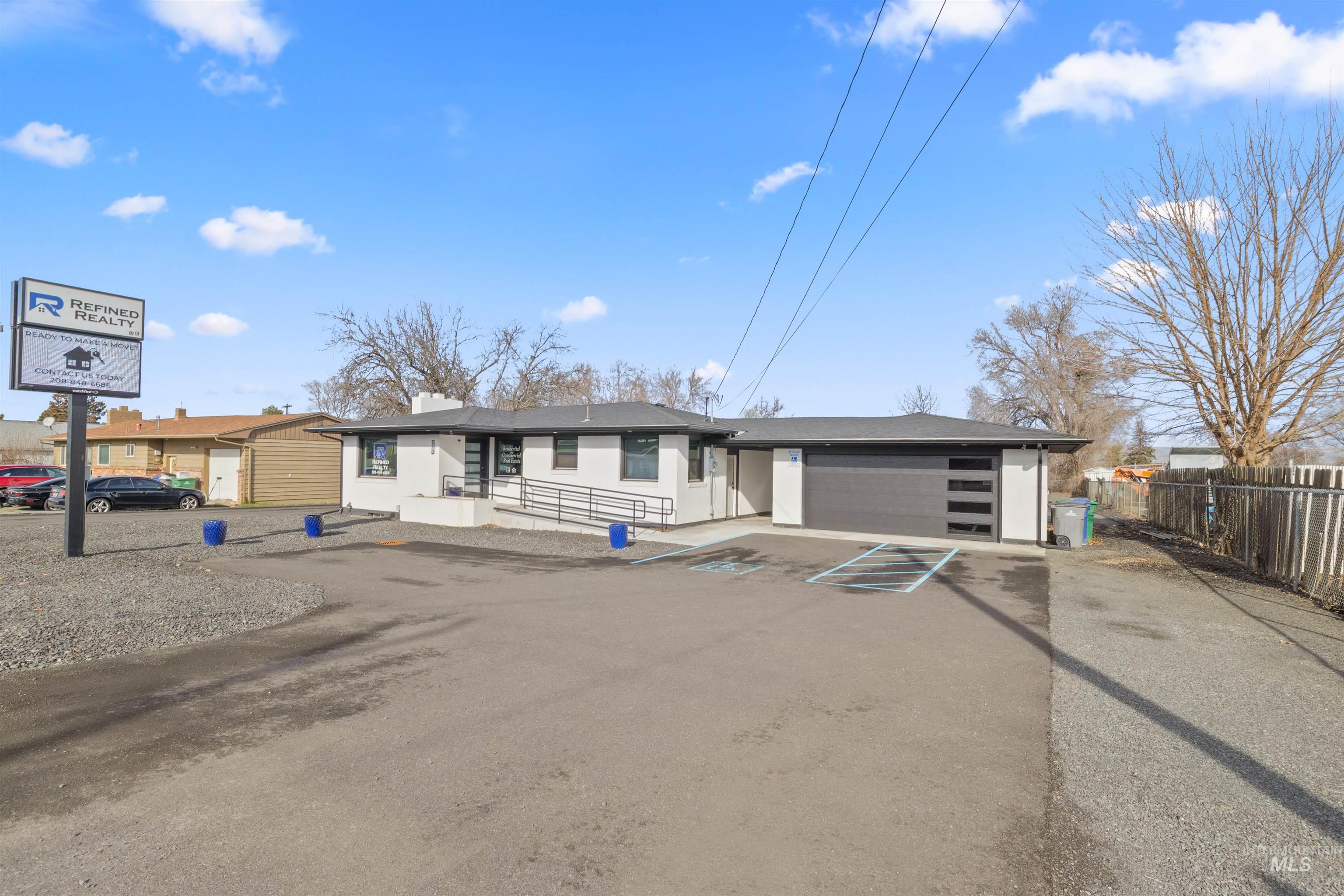 909 Bryden Avenue, Lewiston, Idaho 83501, Business/Commercial For Sale, Price $689,000,MLS 98983098