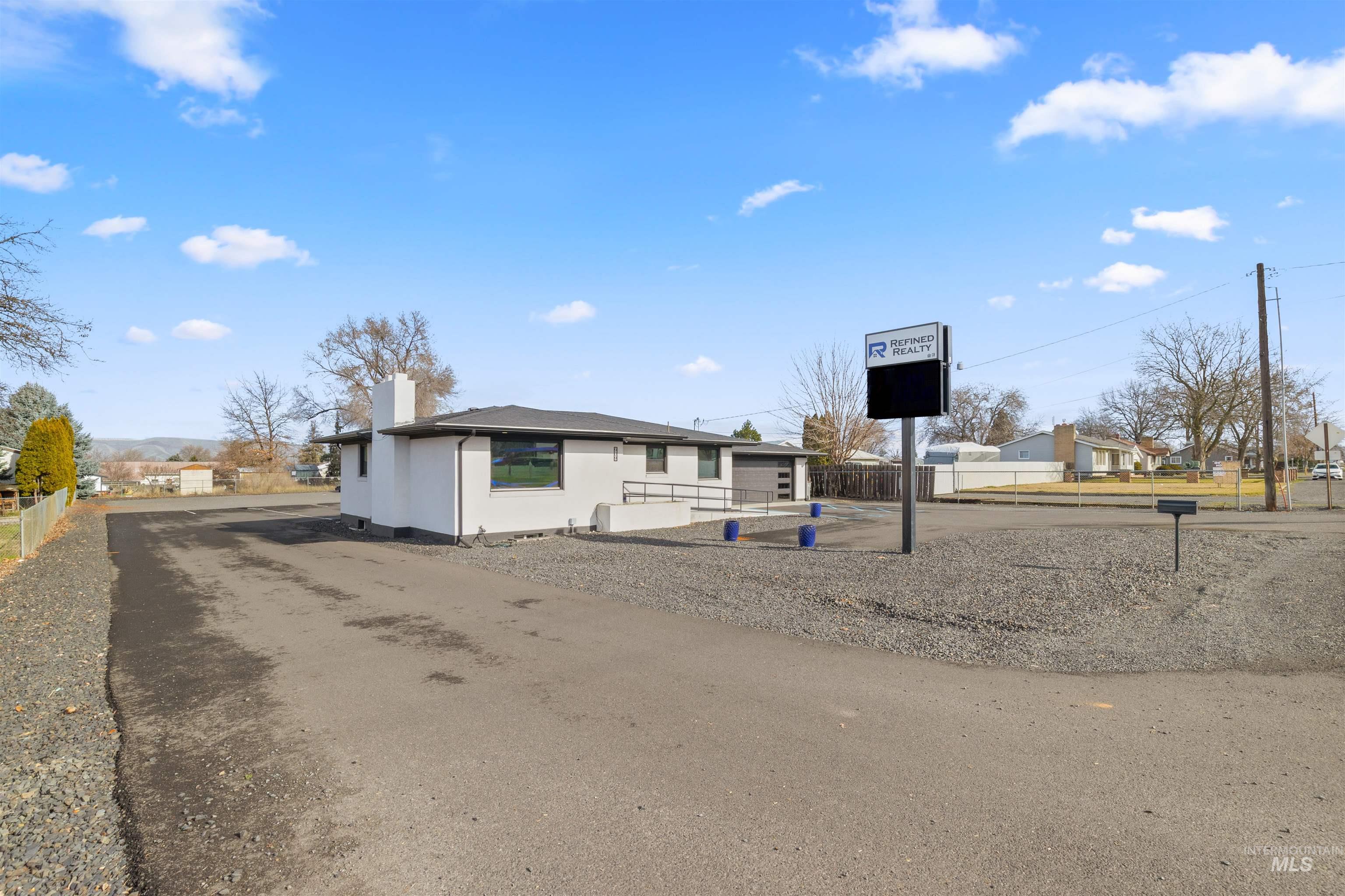 909 Bryden Avenue, Lewiston, Idaho 83501, Business/Commercial For Sale, Price $689,000,MLS 98983098