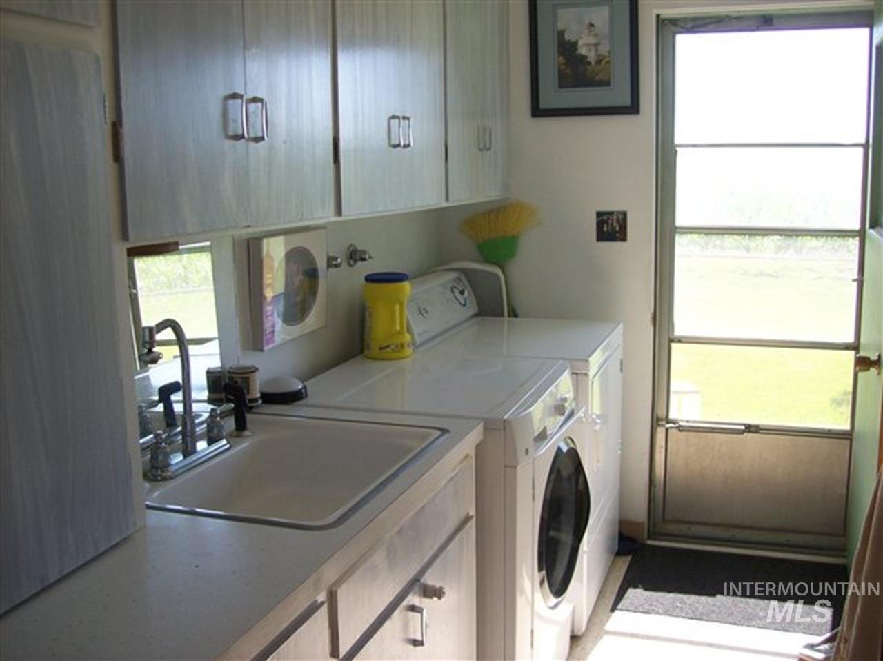 721 Mendiola, Nyssa, Oregon 97913, 3 Bedrooms, 1 Bathroom, Farm & Ranch For Sale, Price $1,100,000,MLS 98983099