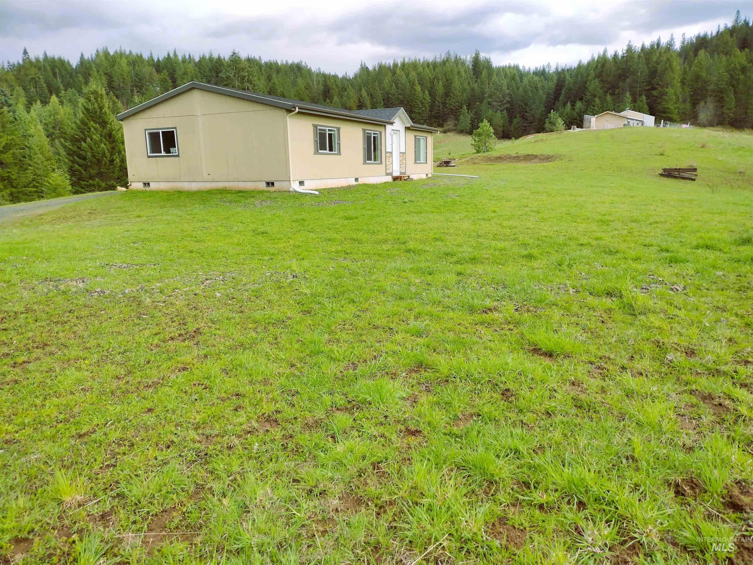 142 Shenandoah 3rd. St, Kamiah, Idaho 83536, 3 Bedrooms, 2 Bathrooms, Residential For Sale, Price $396,900,MLS 98983101