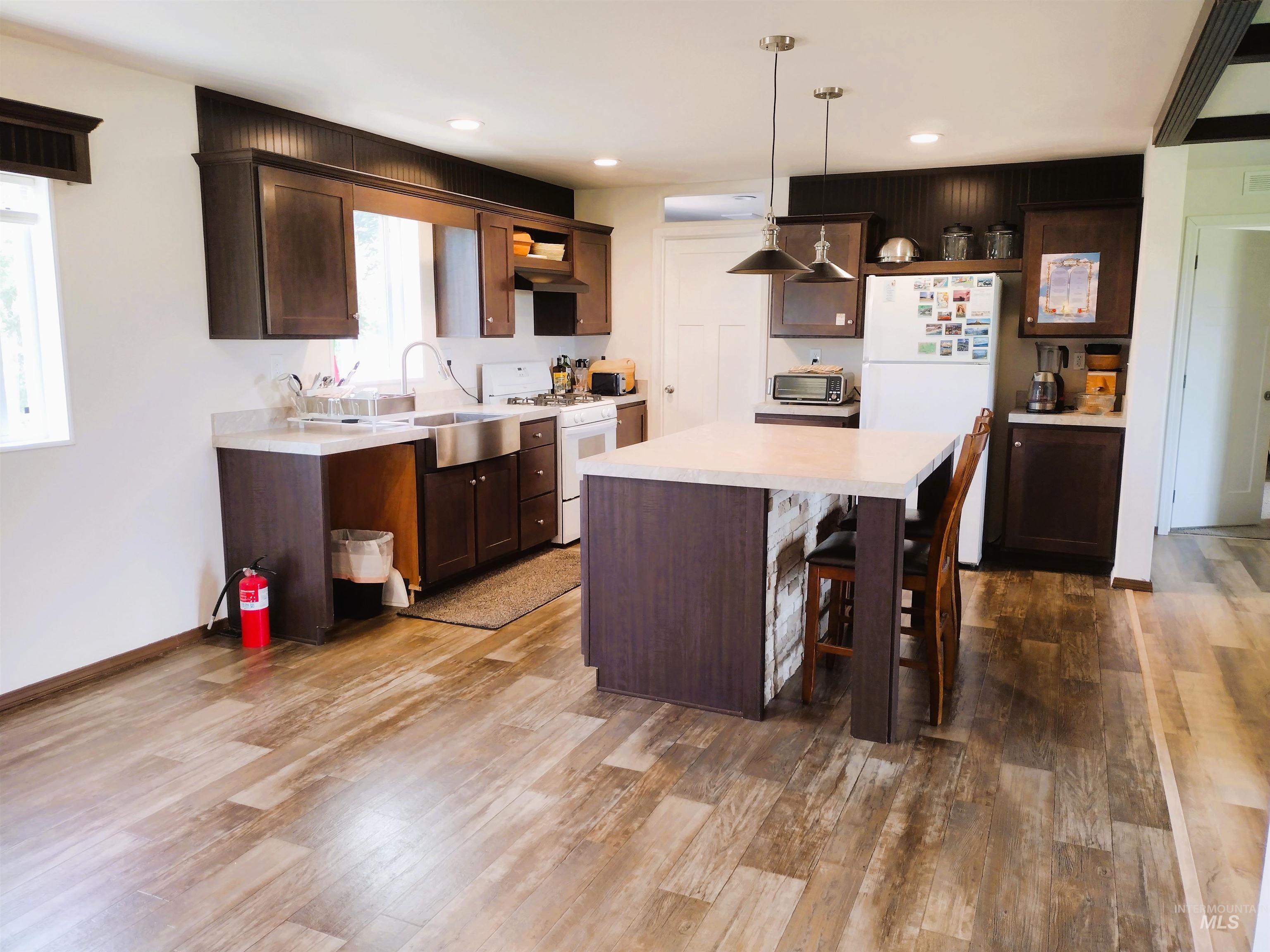 142 Shenandoah 3rd. St, Kamiah, Idaho 83536, 3 Bedrooms, 2 Bathrooms, Residential For Sale, Price $396,900,MLS 98983101