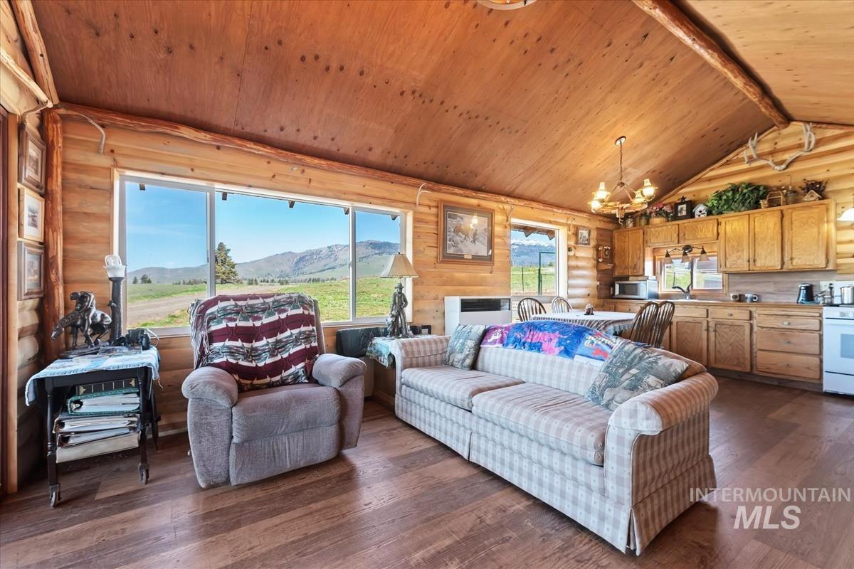 1961 Summit Estates, Cambridge, Idaho 83610, 1 Bedroom, 1 Bathroom, Residential For Sale, Price $450,000,MLS 98983105