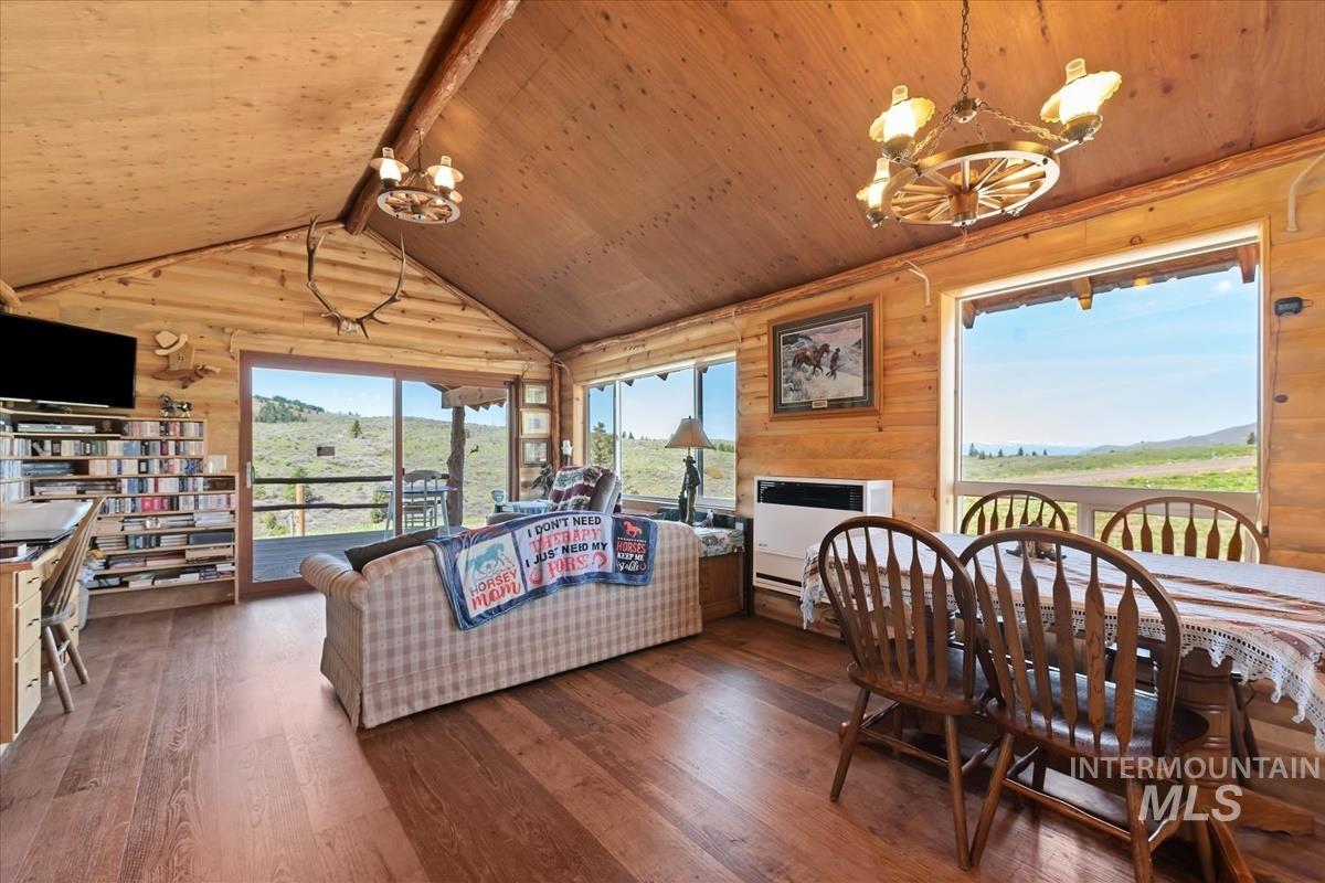 1961 Summit Estates, Cambridge, Idaho 83610, 1 Bedroom, 1 Bathroom, Residential For Sale, Price $450,000,MLS 98983105