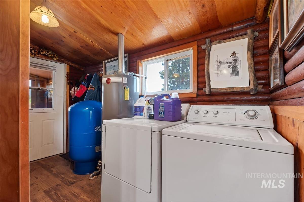 1961 Summit Estates, Cambridge, Idaho 83610, 1 Bedroom, 1 Bathroom, Residential For Sale, Price $450,000,MLS 98983105