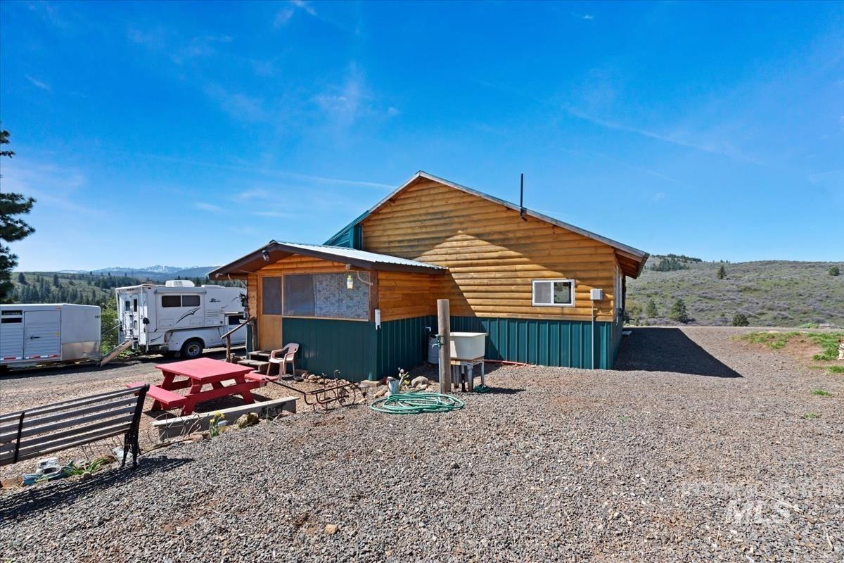 1961 Summit Estates, Cambridge, Idaho 83610, 1 Bedroom, 1 Bathroom, Residential For Sale, Price $450,000,MLS 98983105