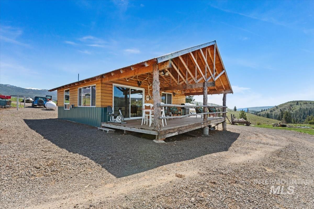 1961 Summit Estates, Cambridge, Idaho 83610, 1 Bedroom, 1 Bathroom, Residential For Sale, Price $450,000,MLS 98983105