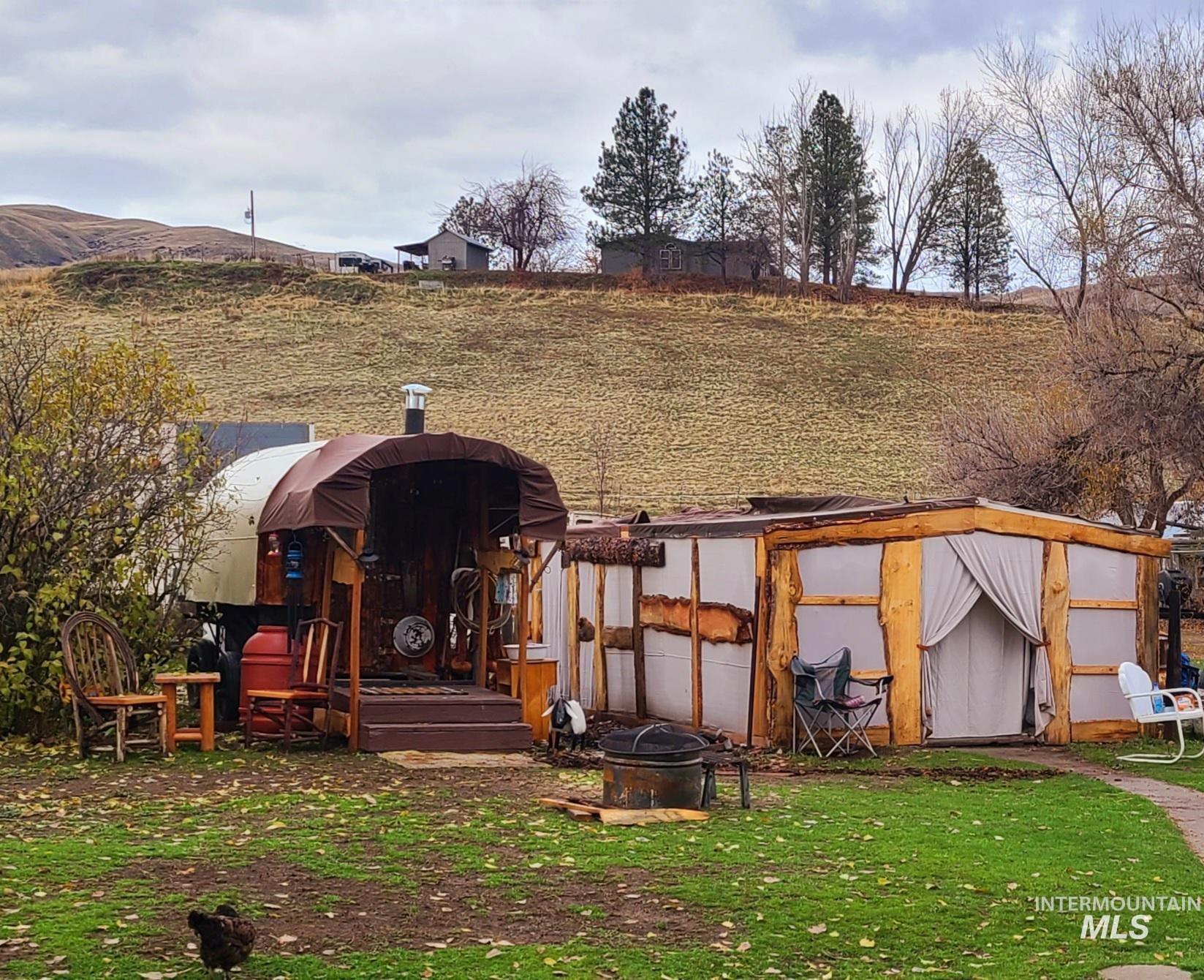 28 Harris Creek Rd, Horseshoe Bend, Idaho 83629, 2 Bedrooms, 1 Bathroom, Residential Income For Sale, Price $3,300,000,MLS 98983106